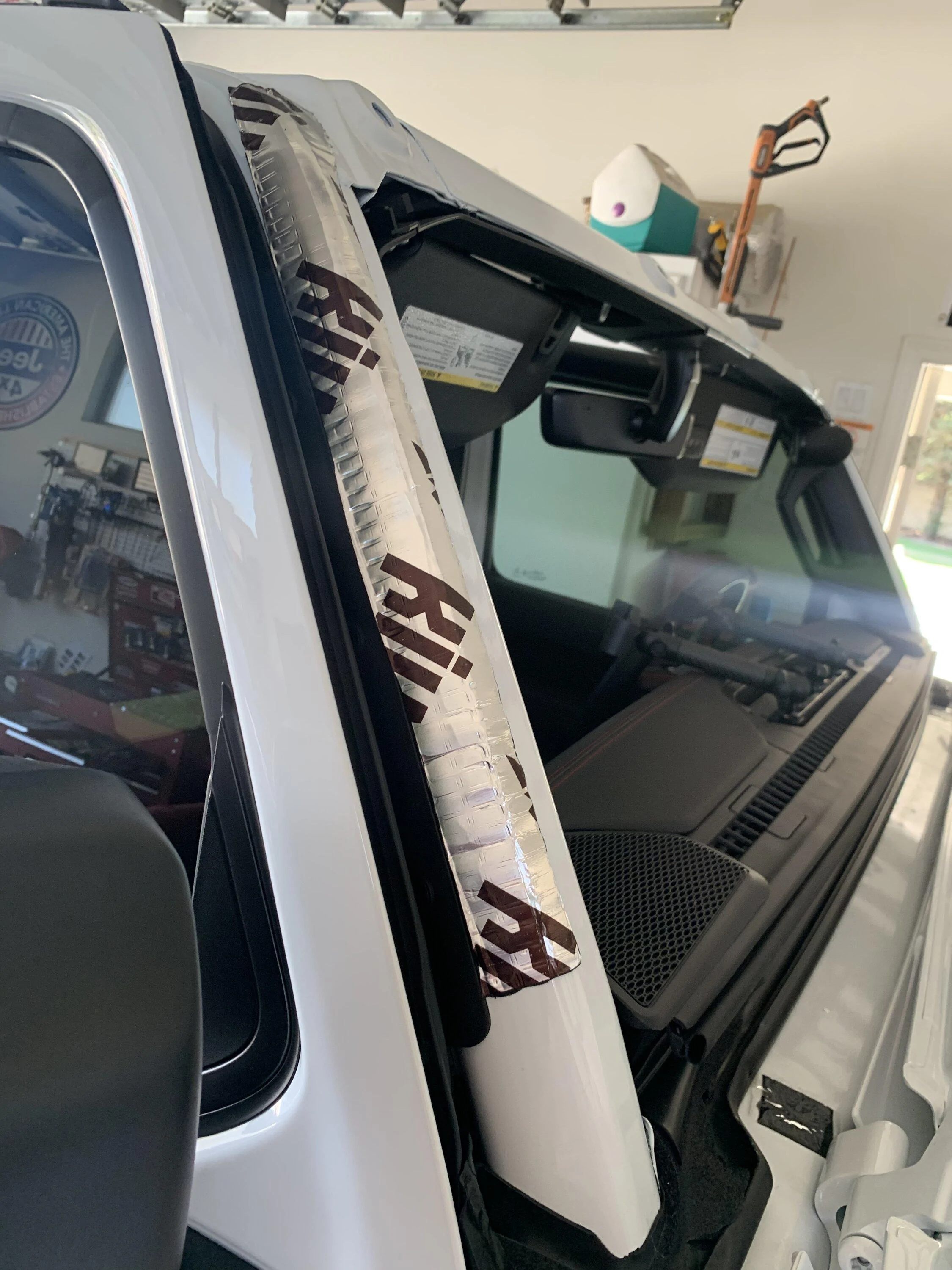 Jeep Gladiator Coverking Topliner - Review & Install 32E122CC-4982-4349-8EBD-29E435C29883
