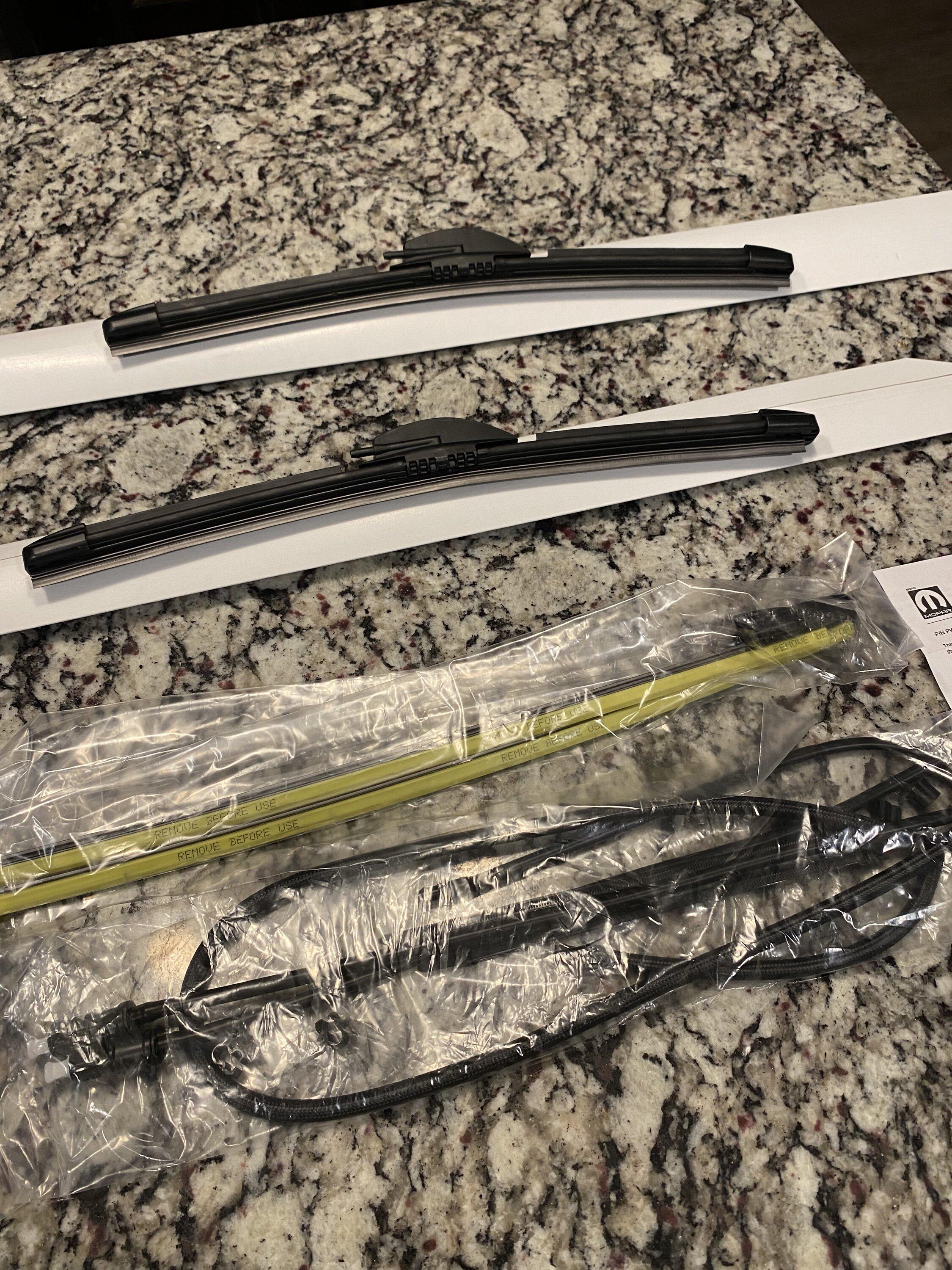 Jeep Gladiator Mopar Performance Windshield Wipers w/ Built-In Washer Jets Released For Jeep Gladiator IMG_1890