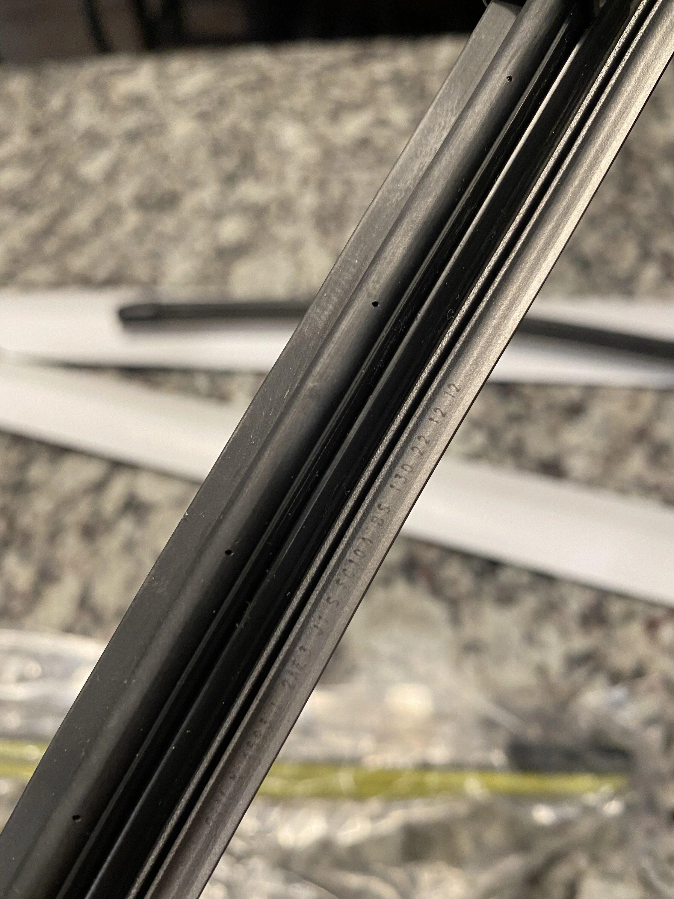 Jeep Gladiator Mopar Performance Windshield Wipers w/ Built-In Washer Jets Released For Jeep Gladiator IMG_1893