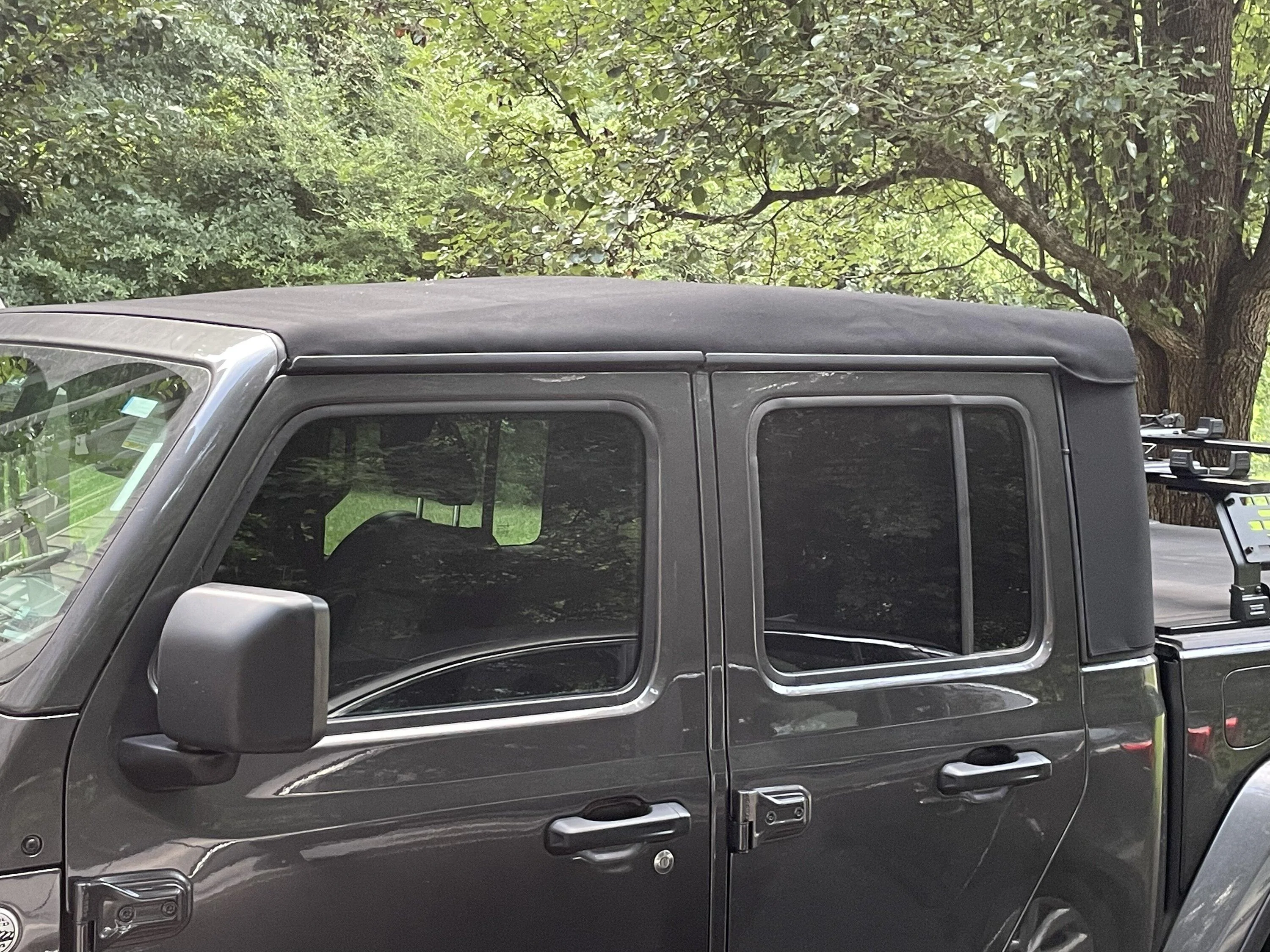 Jeep Gladiator Premium Soft Top $1,000 Canton, Ga 6486A624-CAF3-4F2C-9051-A4F13E89EE70