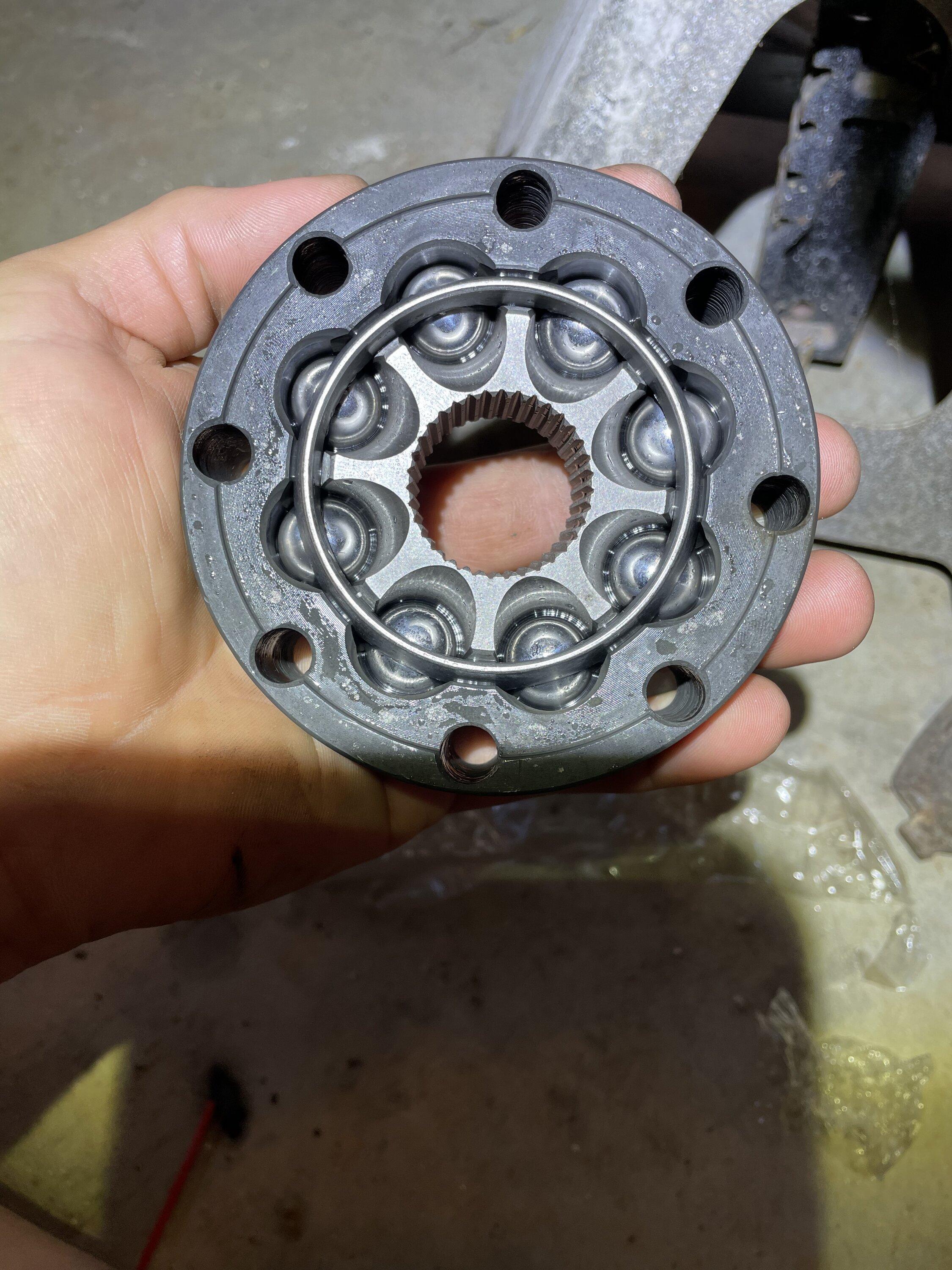 Jeep Gladiator Driveshaft, I definitely got the shaft. A858270F-71ED-4F49-B336-4007DE942FC6