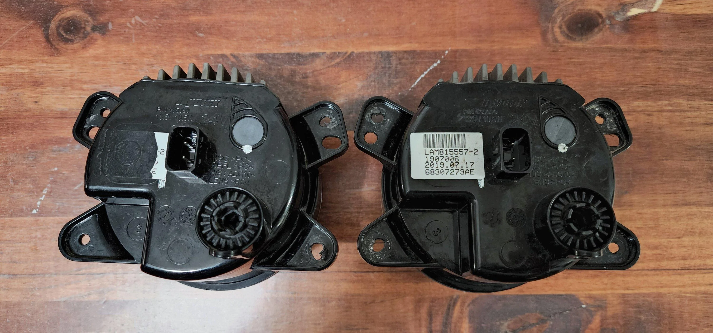 Jeep Gladiator OEM LED Fog Lights - $70 20220819_054431-01