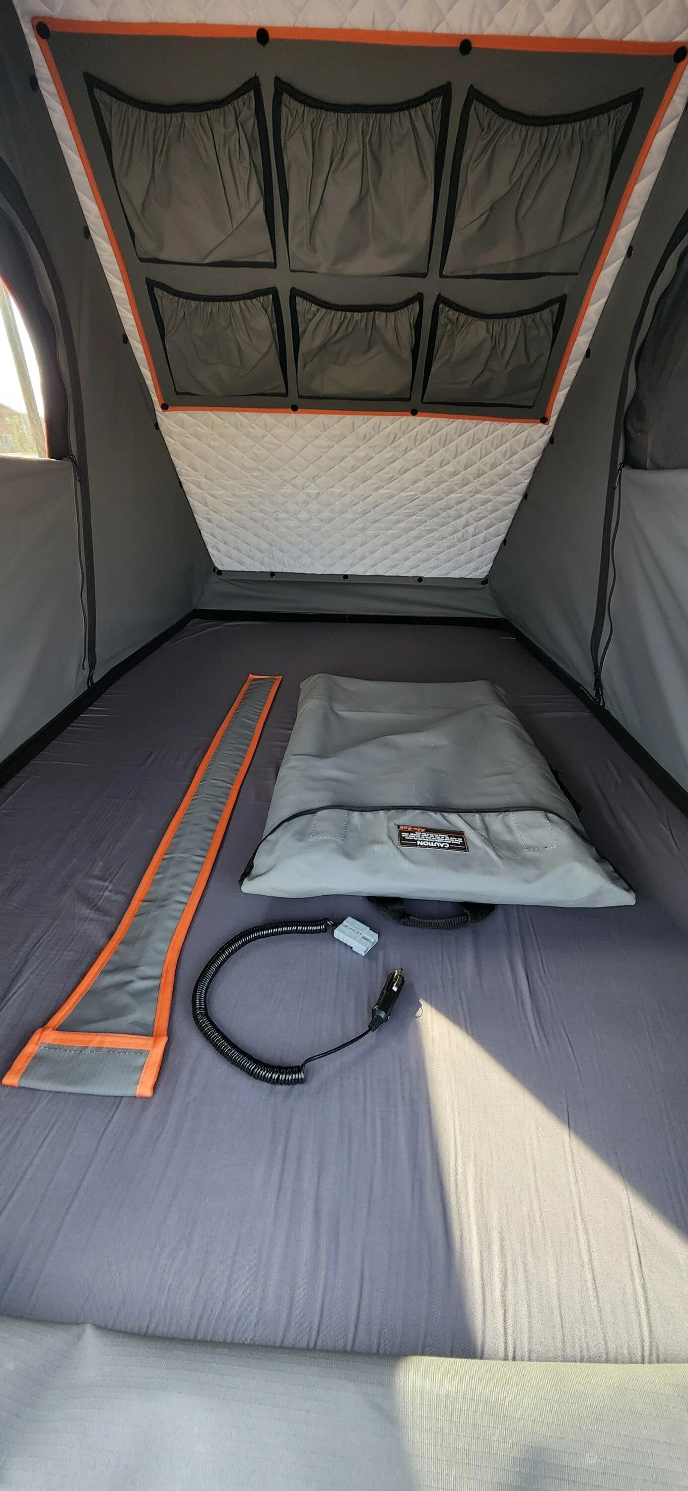 Jeep Gladiator Alu-Cab Gen 3.1 Expedition Roof Top Tent 20220818_171109