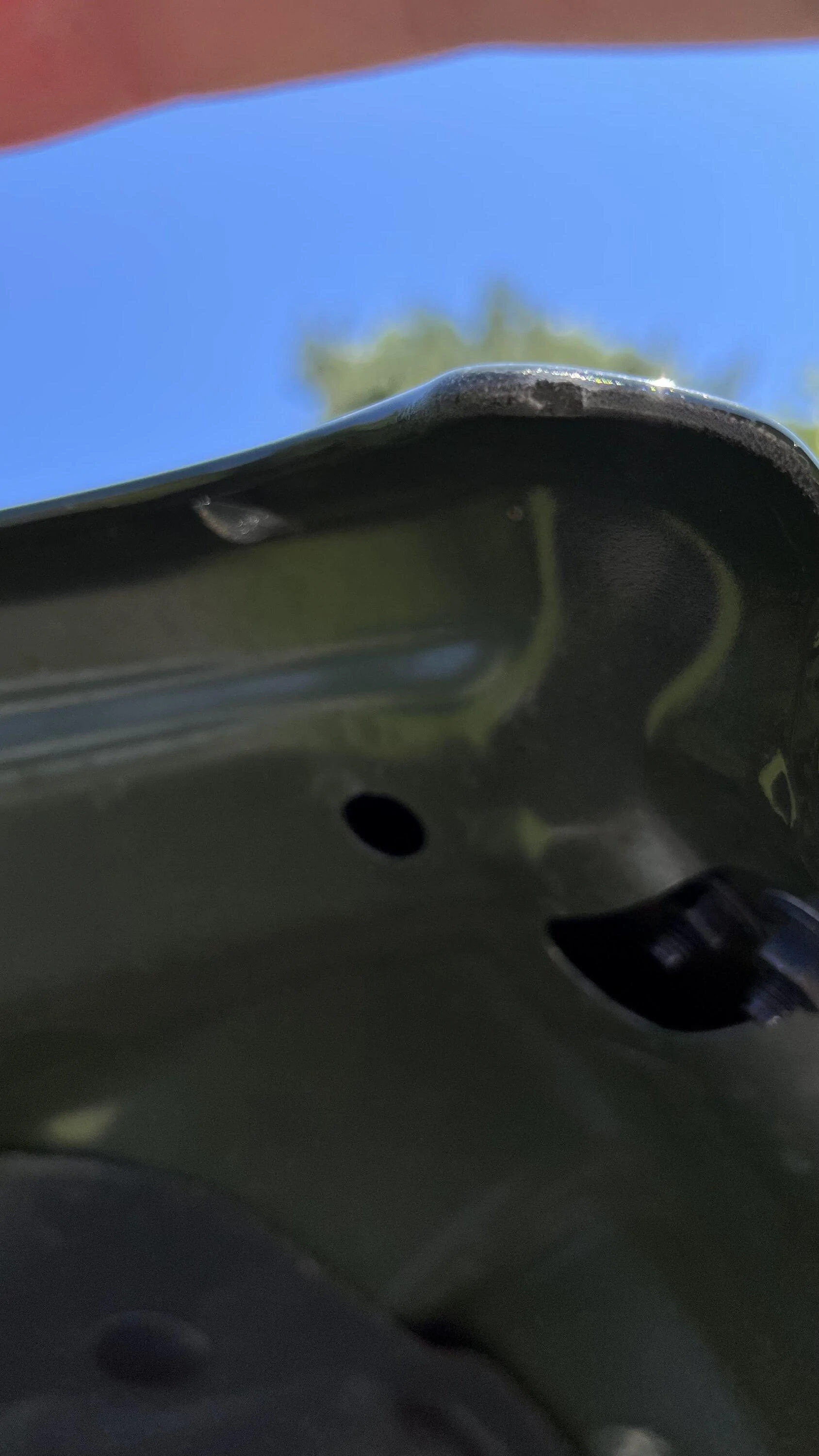 Jeep Gladiator Clear coat bubbles/flaking on front edges of hood IMG_0414 - Copy