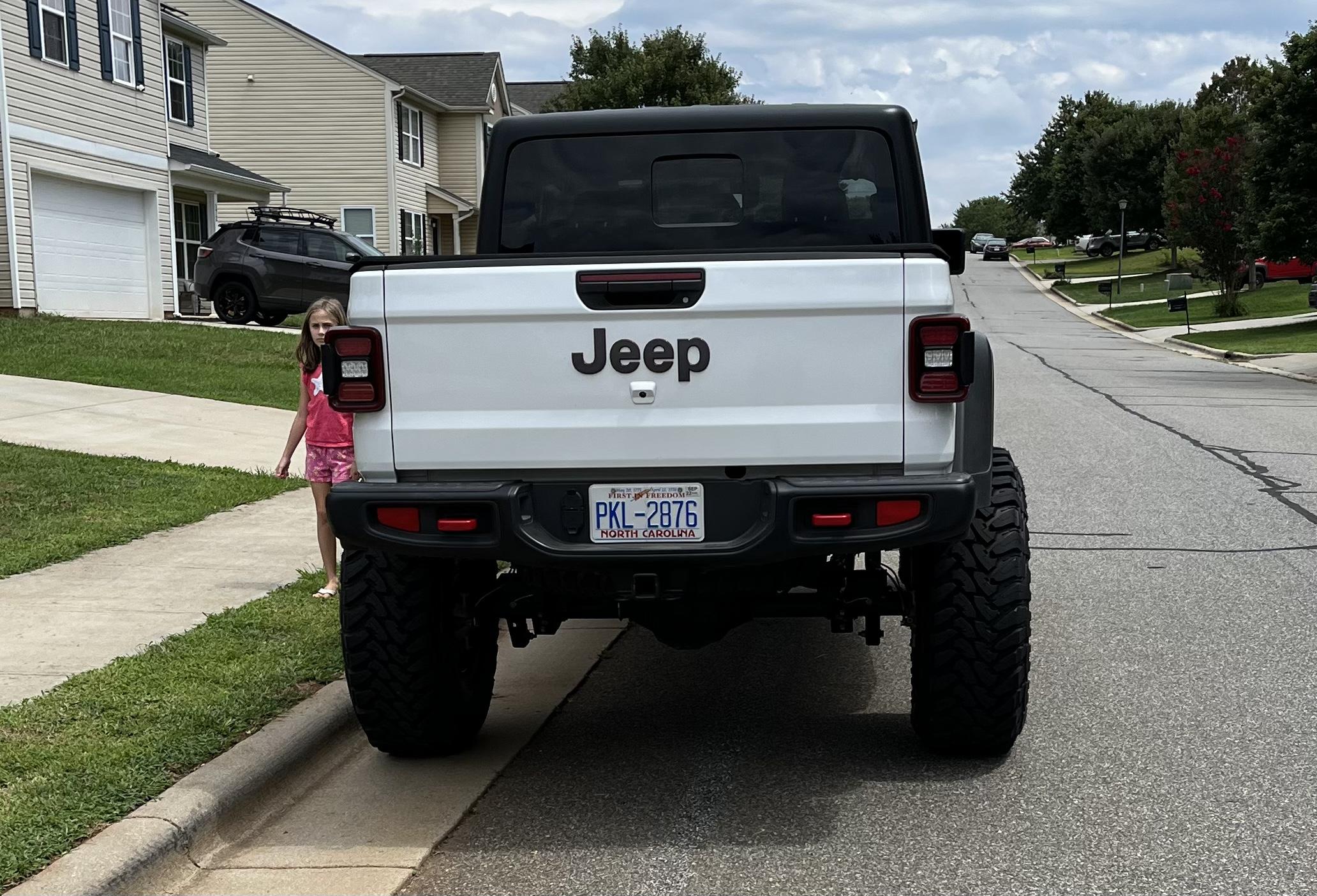 Jeep Gladiator Show me your Gladiators on 40's. 11694ba0-86f9-4ad5-8b95-990dc9a7d728-jpe