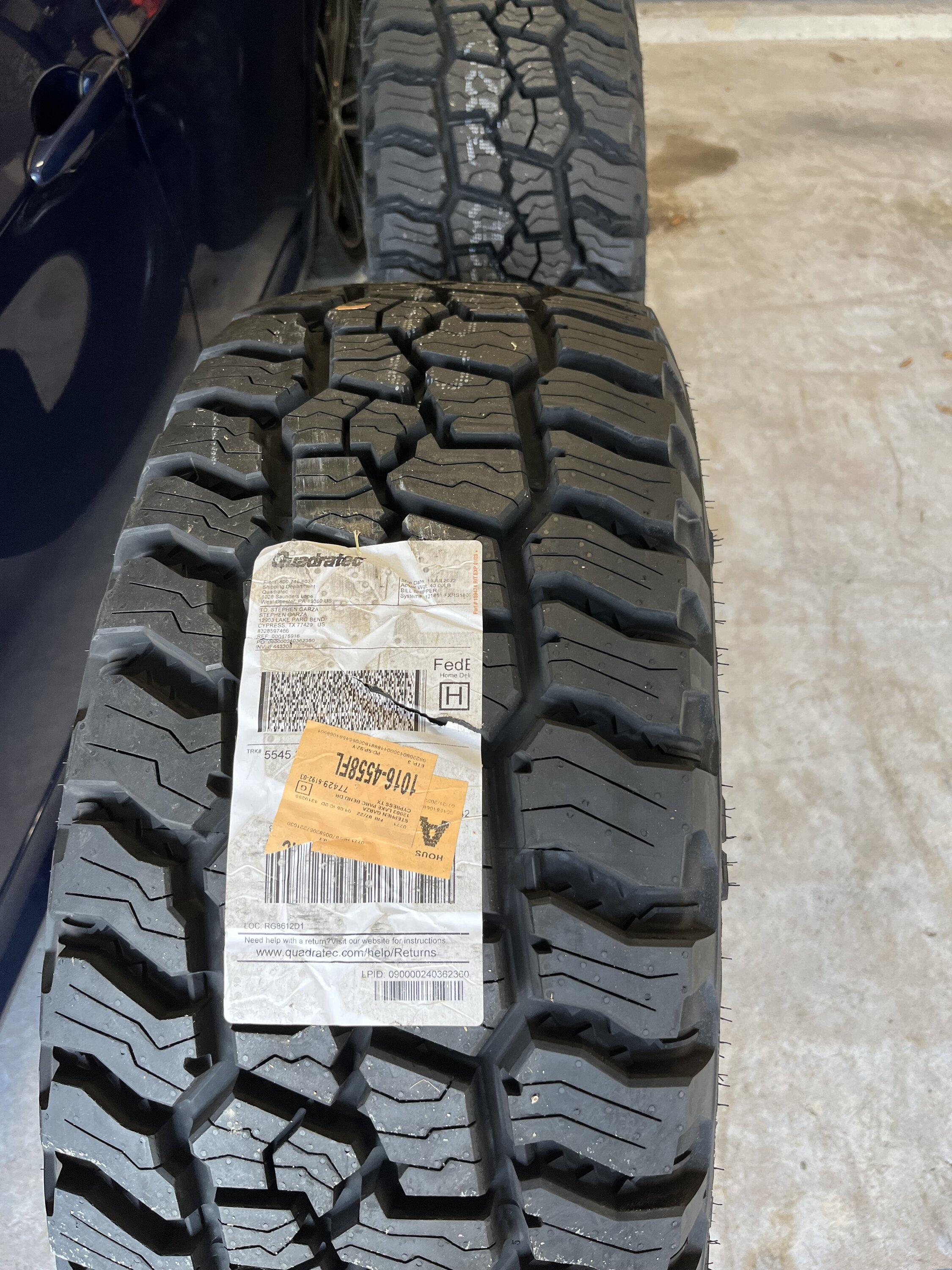 Jeep Gladiator 35x12.5x17 Mickey Thompson Baja Boss A/T (only 3!) IMG_2254