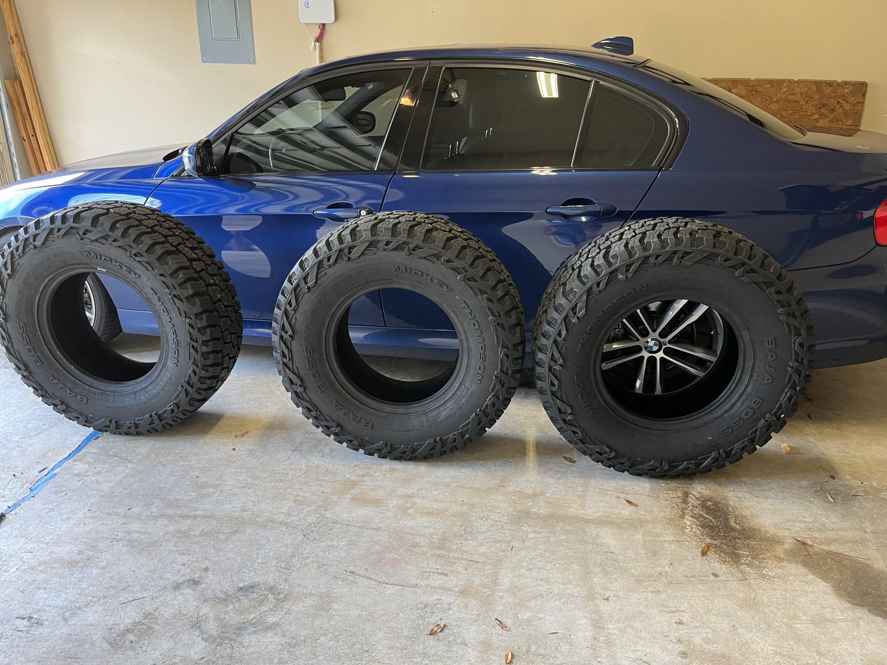 Jeep Gladiator 35x12.5x17 Mickey Thompson Baja Boss A/T (only 3!) IMG_2257