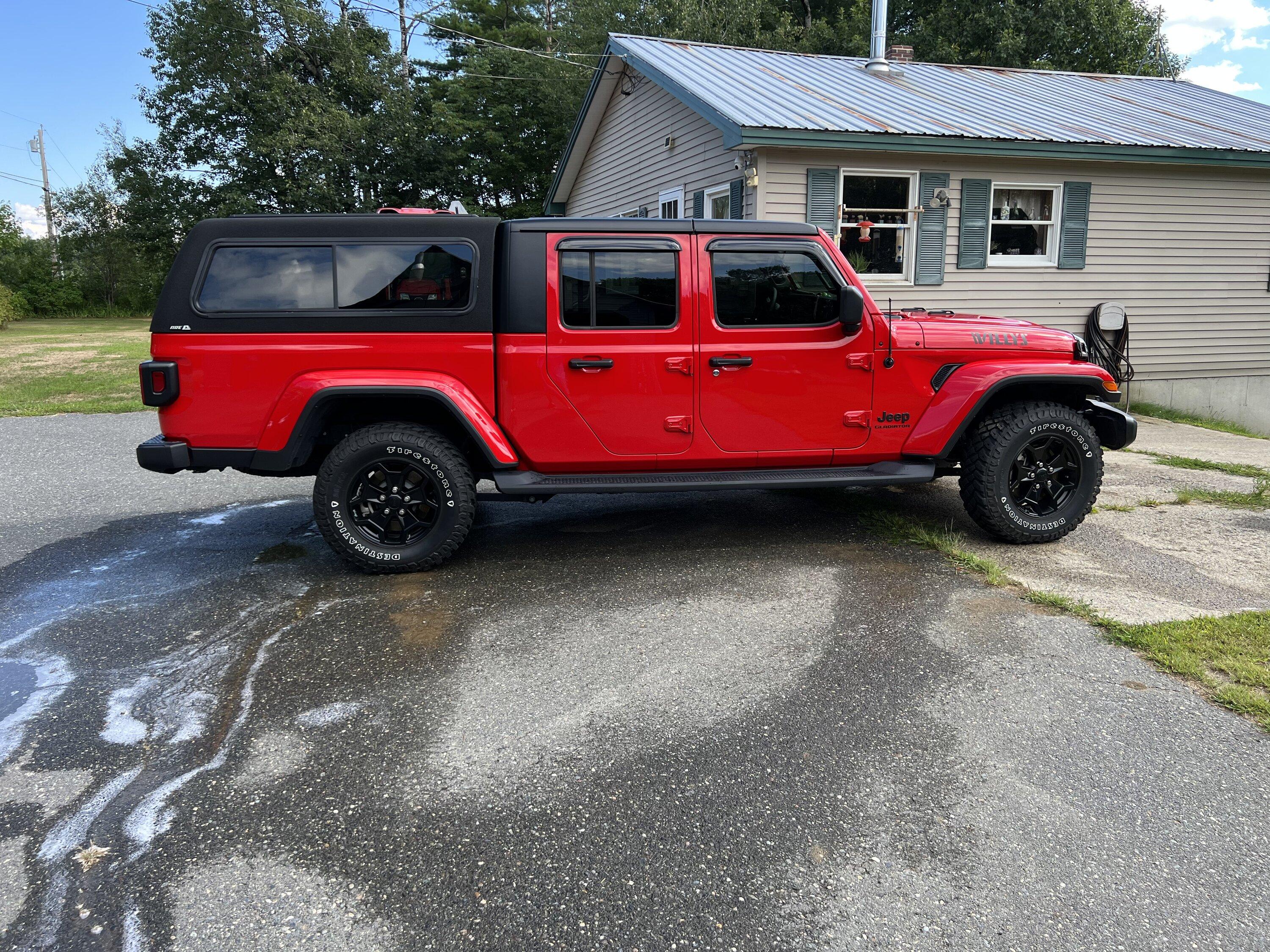 Jeep Gladiator Finally came in! FFB406BF-E3F1-4C6F-B865-41C0D9E7F45A