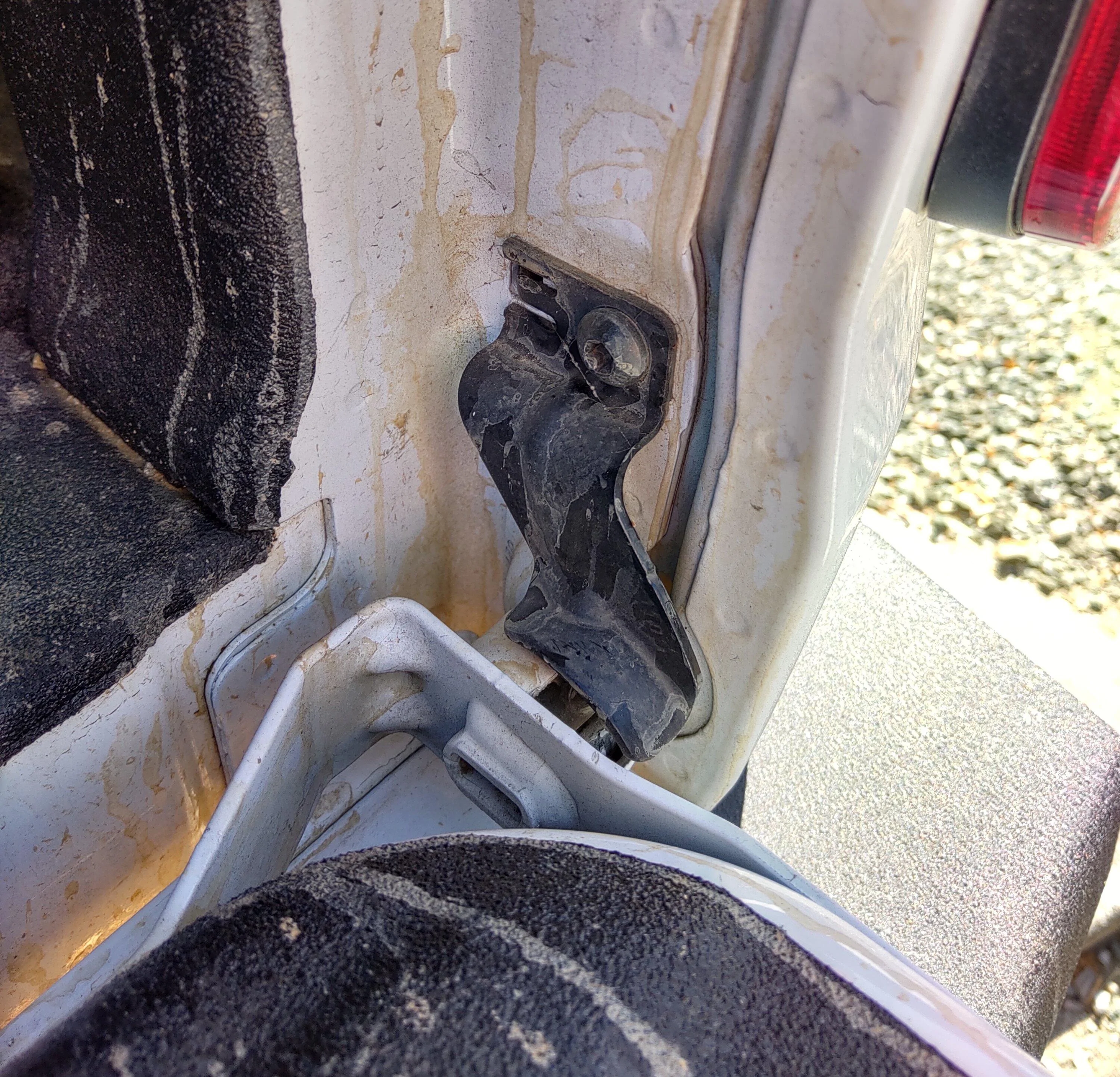 Jeep Gladiator Gladiator Tailgate Modification IMG_20220820_162639825_HDR_cr