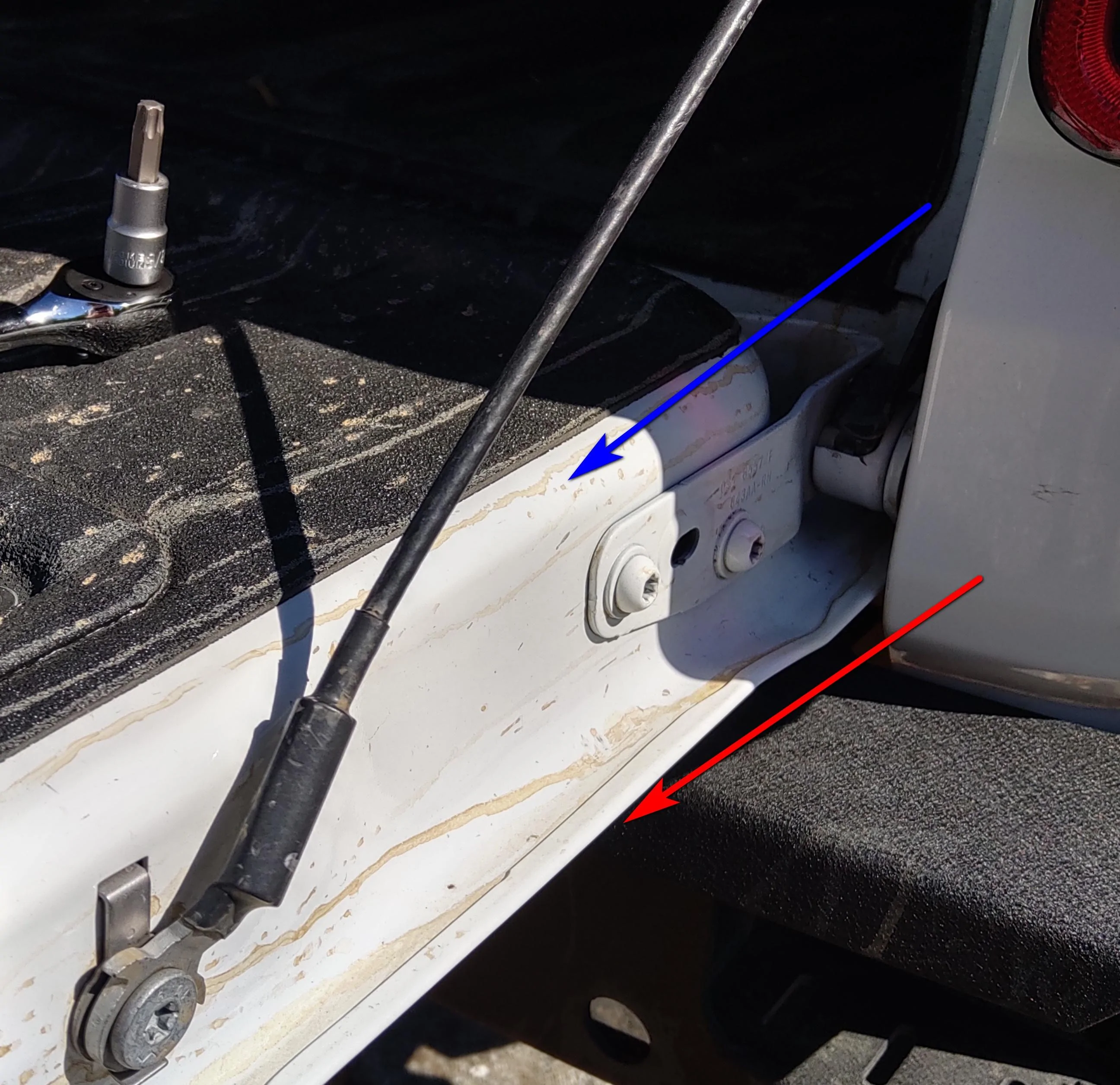 Jeep Gladiator Gladiator Tailgate Modification IMG_20220820_162633579_HDR_cr