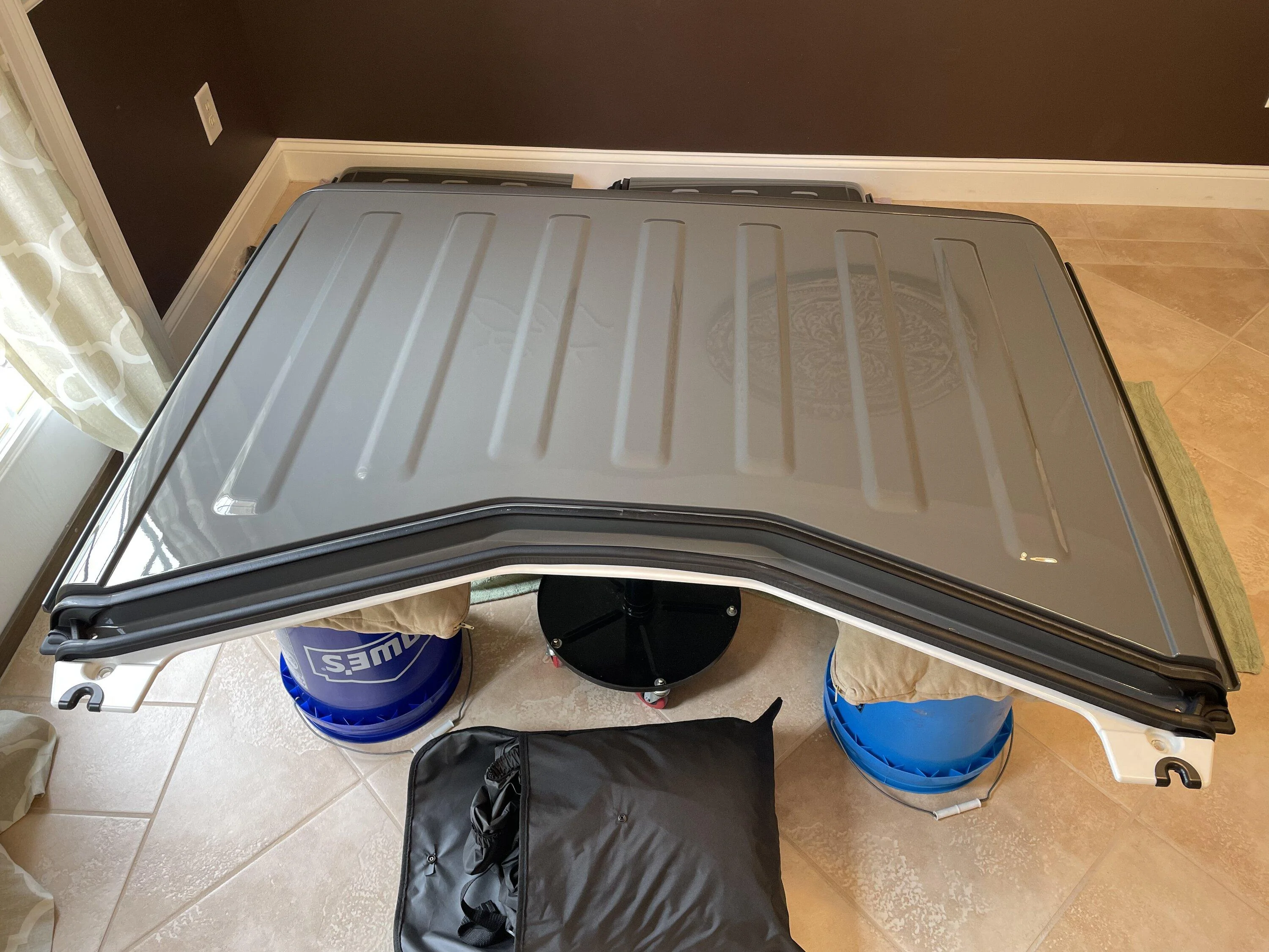 Jeep Gladiator Hardtop (Sting Gray) and accessories B8A10B5F-8B48-4DA9-A7C6-F1814C9C8684