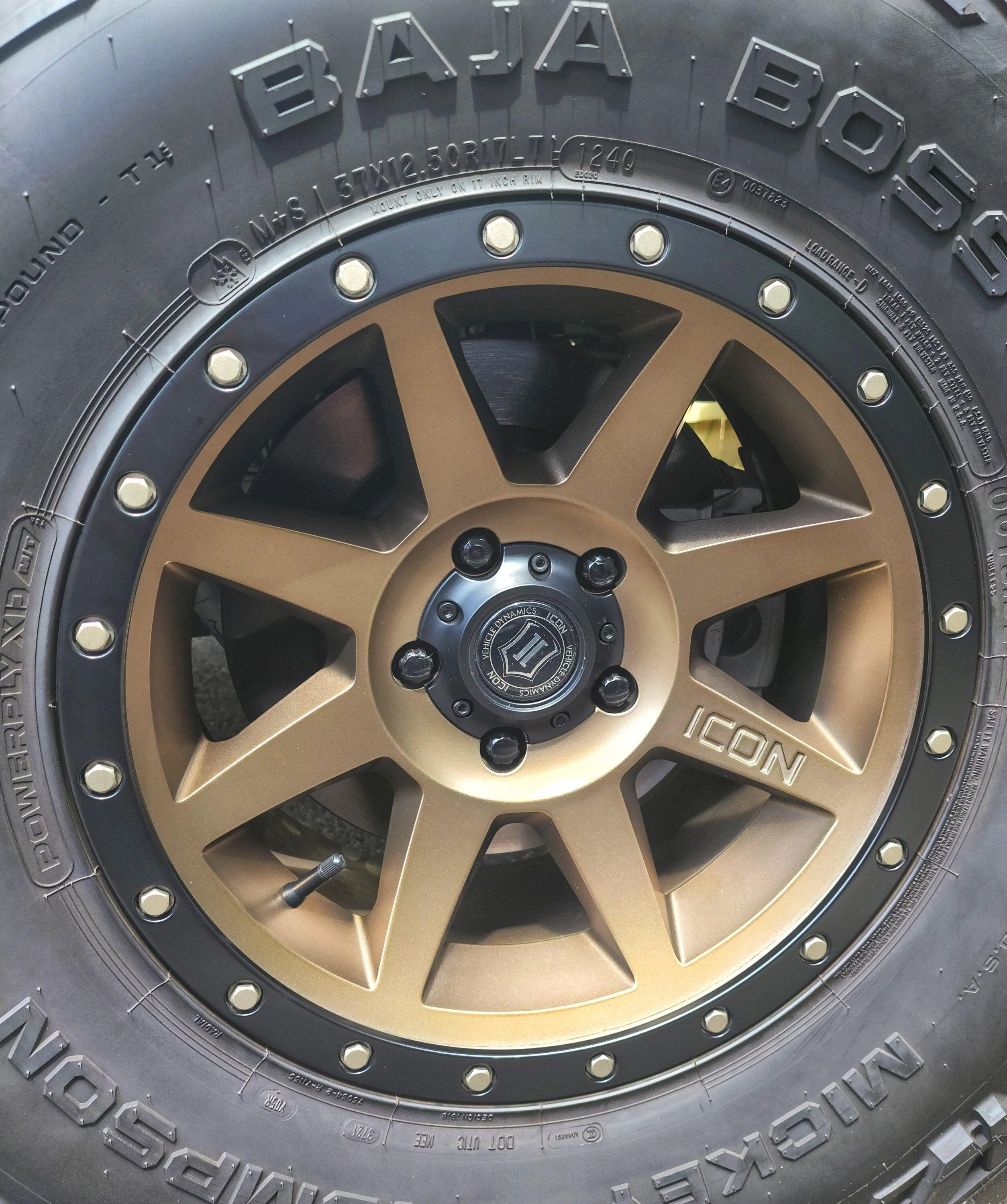 Jeep Gladiator Icon Rebound Bronze 20220821_122531-01