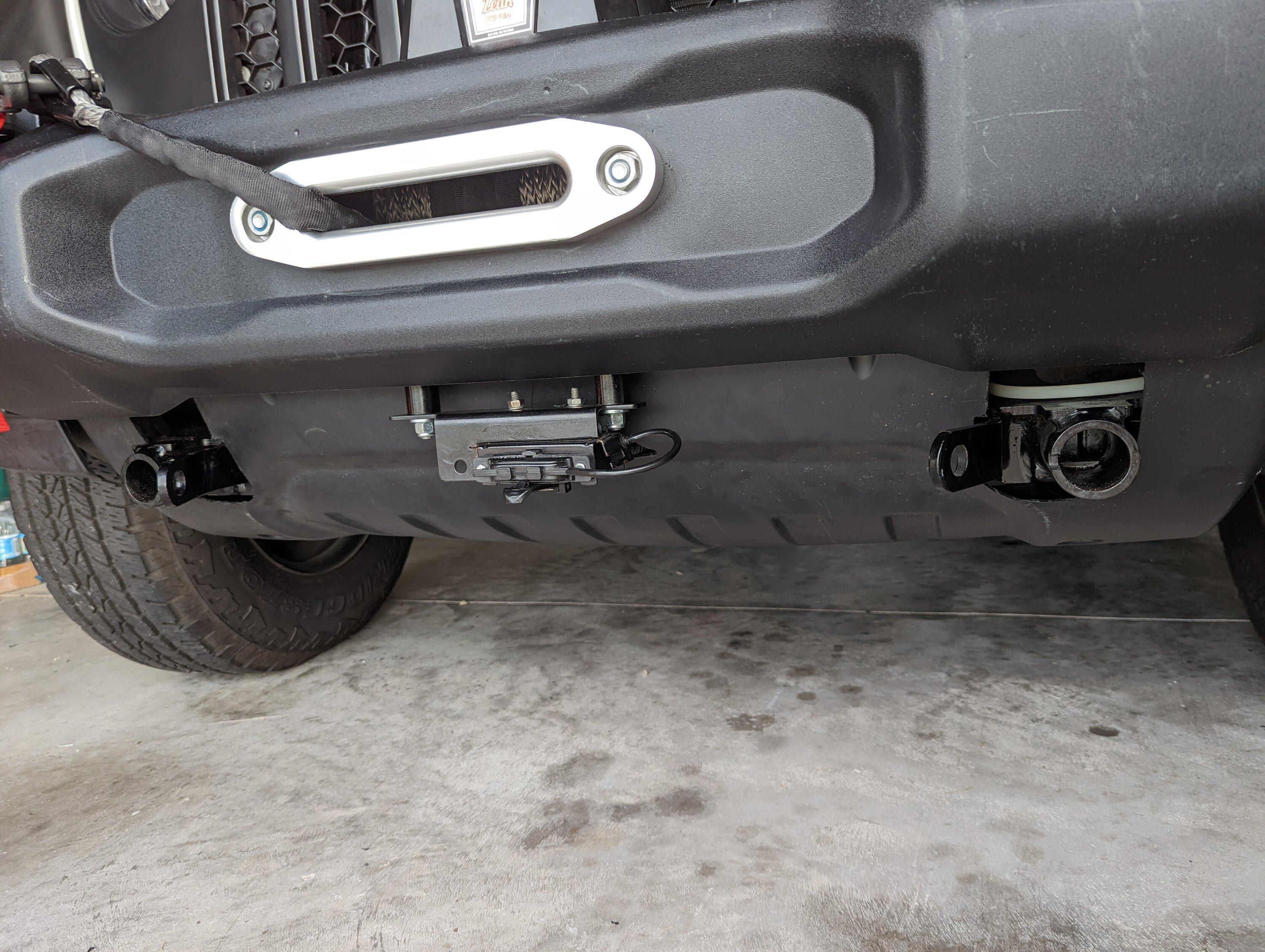 Jeep Gladiator Sport-S stock bumper and a winch....educate me PXL_20220821_231253723