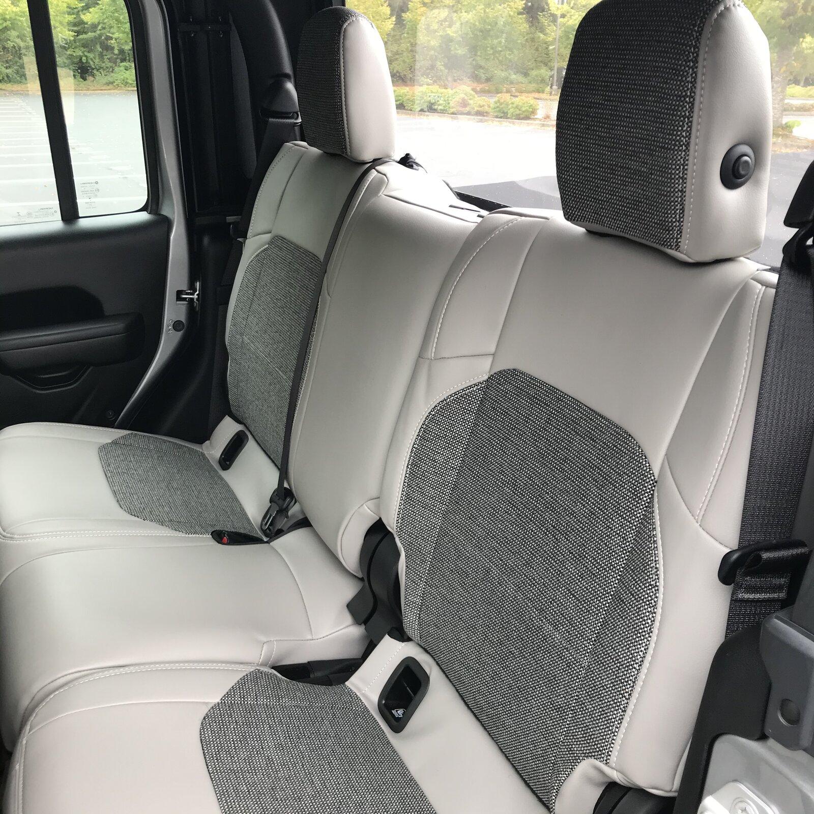 Jeep Gladiator Need Bench Seat Cover for carseats D9F0EADB-BBC2-4A9A-A0BD-0A61CBA1A75B (1)