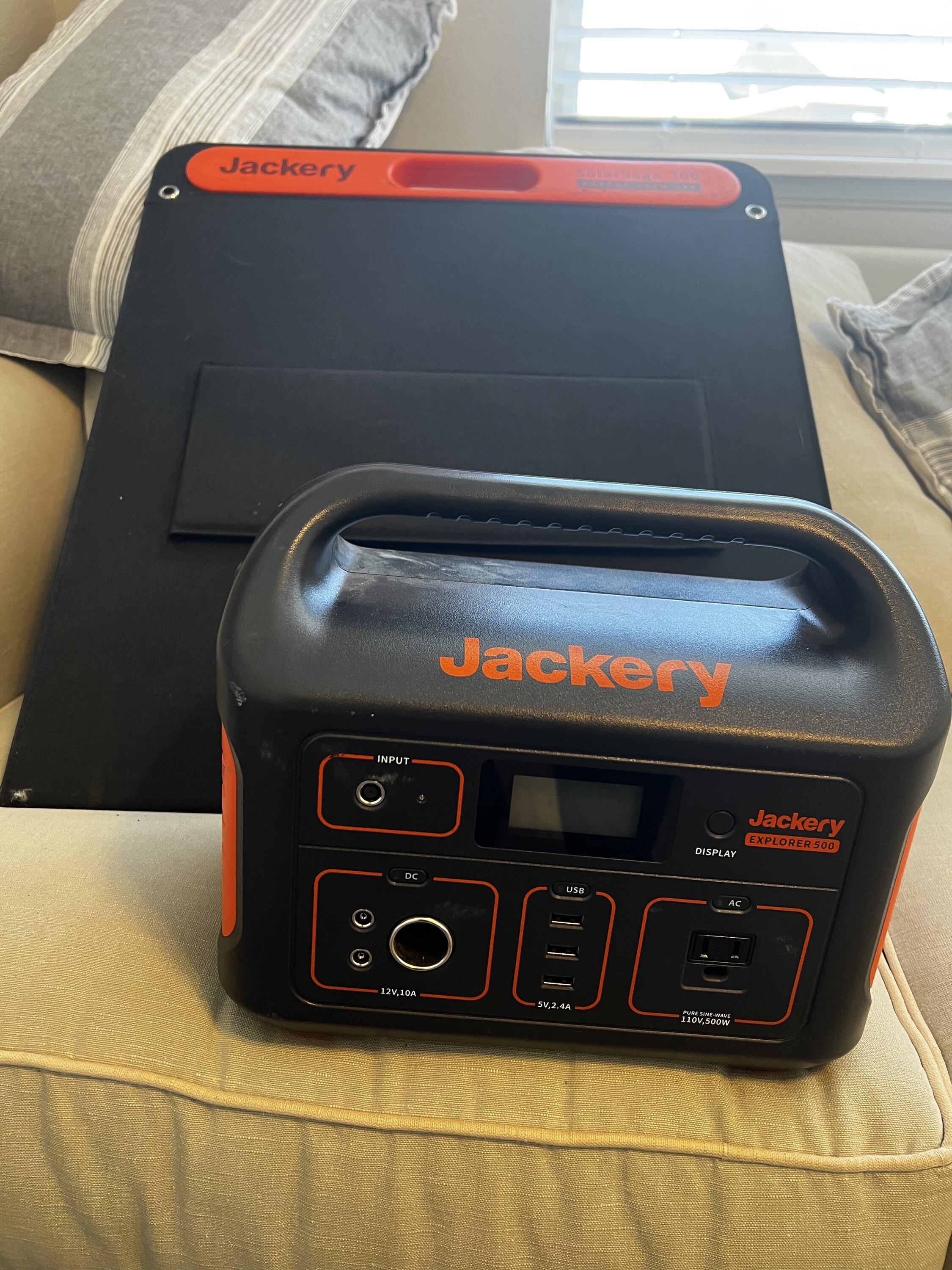 Jeep Gladiator Jackery 500 and 100w panel 5570BE2D-3B32-4CDB-B10A-D38D61739DC1
