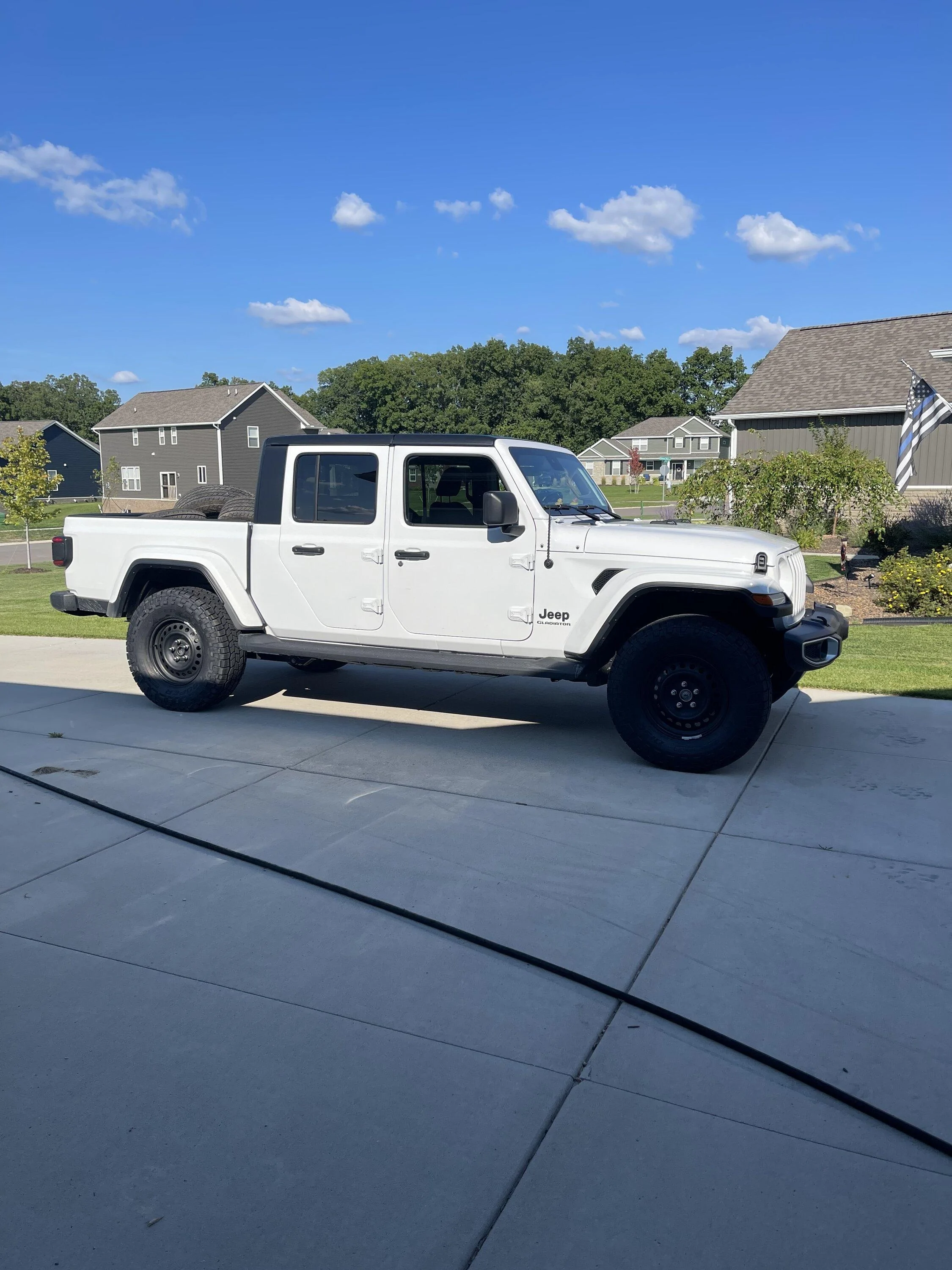 Jeep Gladiator 1.5” TF level, 315/70/17 on factory wheels 85C4E01C-36E4-4376-90A5-824064109637