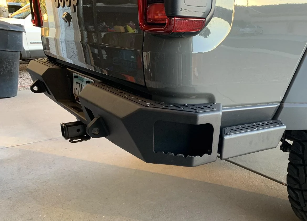 Jeep Gladiator Rebel Off Road Summit Series Front and Rear Bumper - with sliders/side steps and Baja Designs Lights IMG_3953