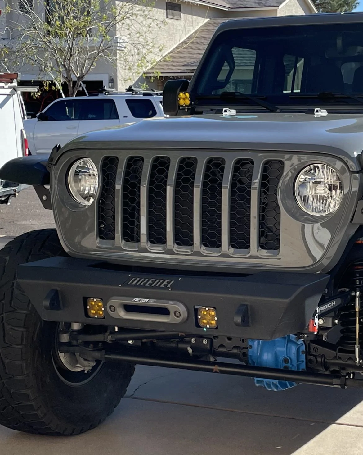 Jeep Gladiator Rebel Off Road Summit Series Front and Rear Bumper - with sliders/side steps and Baja Designs Lights IMG_3949 2