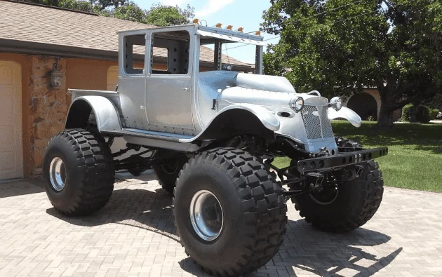 Jeep Gladiator Jeep Gladiator so similar to a 1931 ford model A pick up 1661364252436