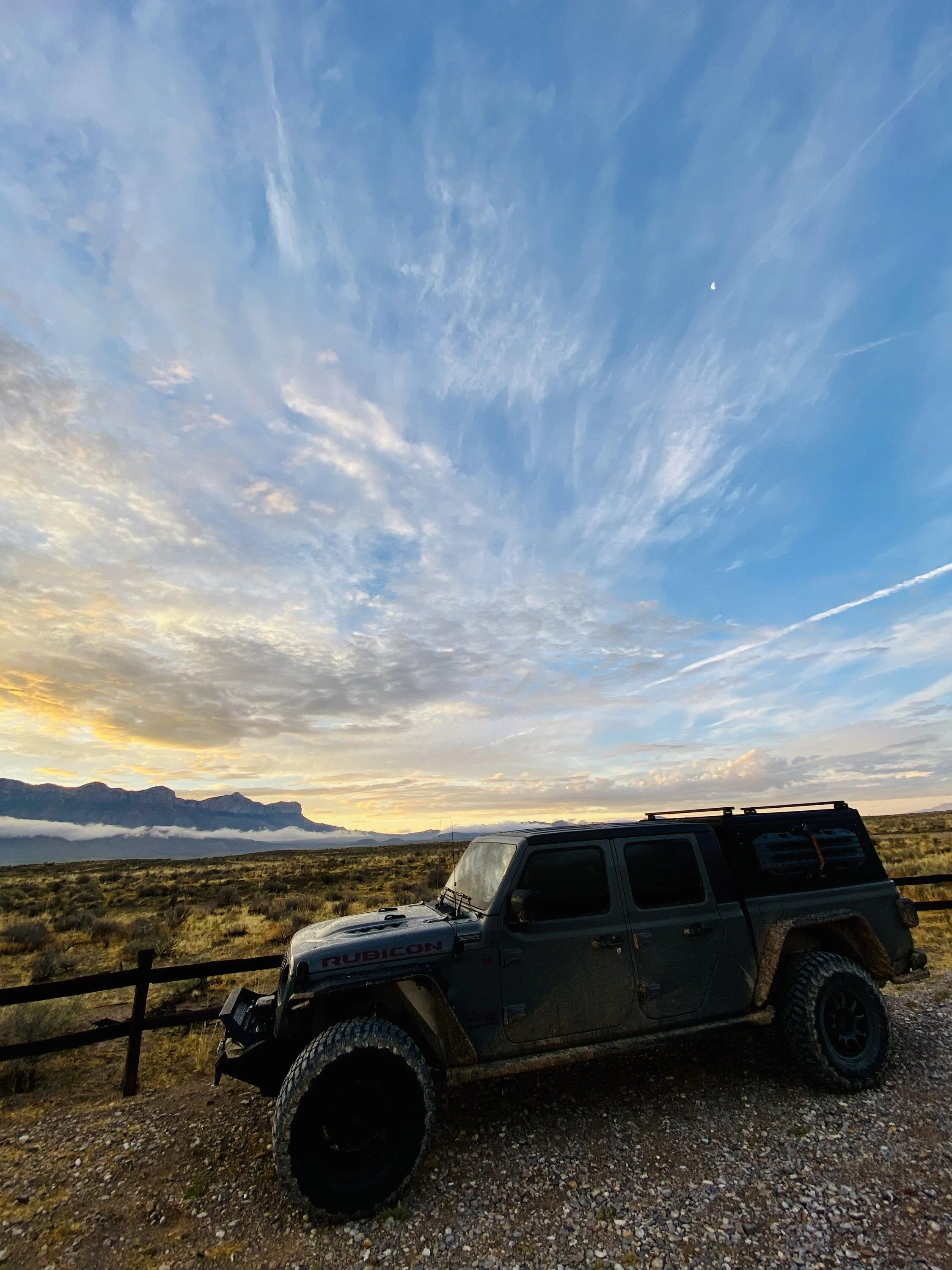 Jeep Gladiator STING GRAY Gladiator JT Club E961BB2B-D3C8-43B4-B502-E79645E24197