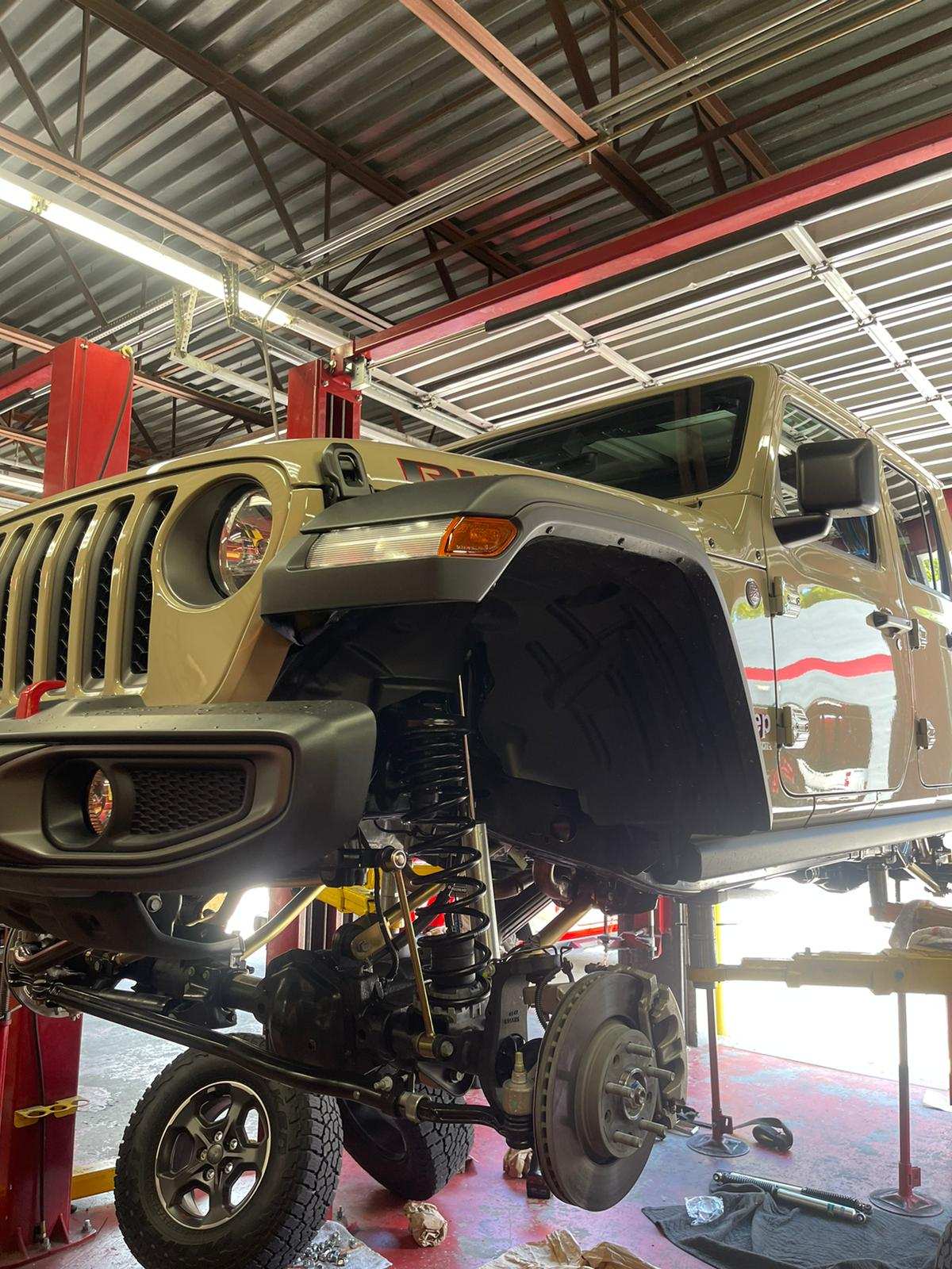 Jeep Gladiator 2022 Gobi Rubicon Build Attach0_20220824_231711