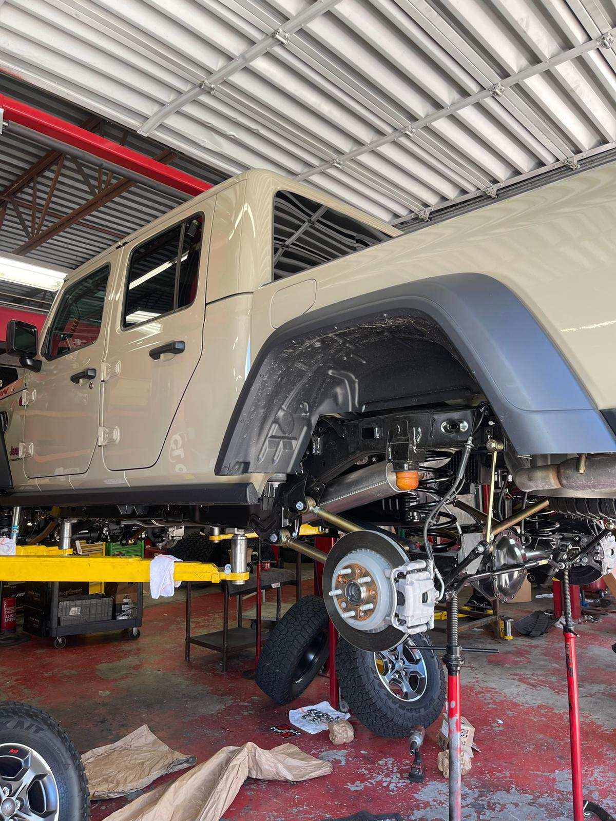 Jeep Gladiator 2022 Gobi Rubicon Build Attach0_20220824_231724(1)