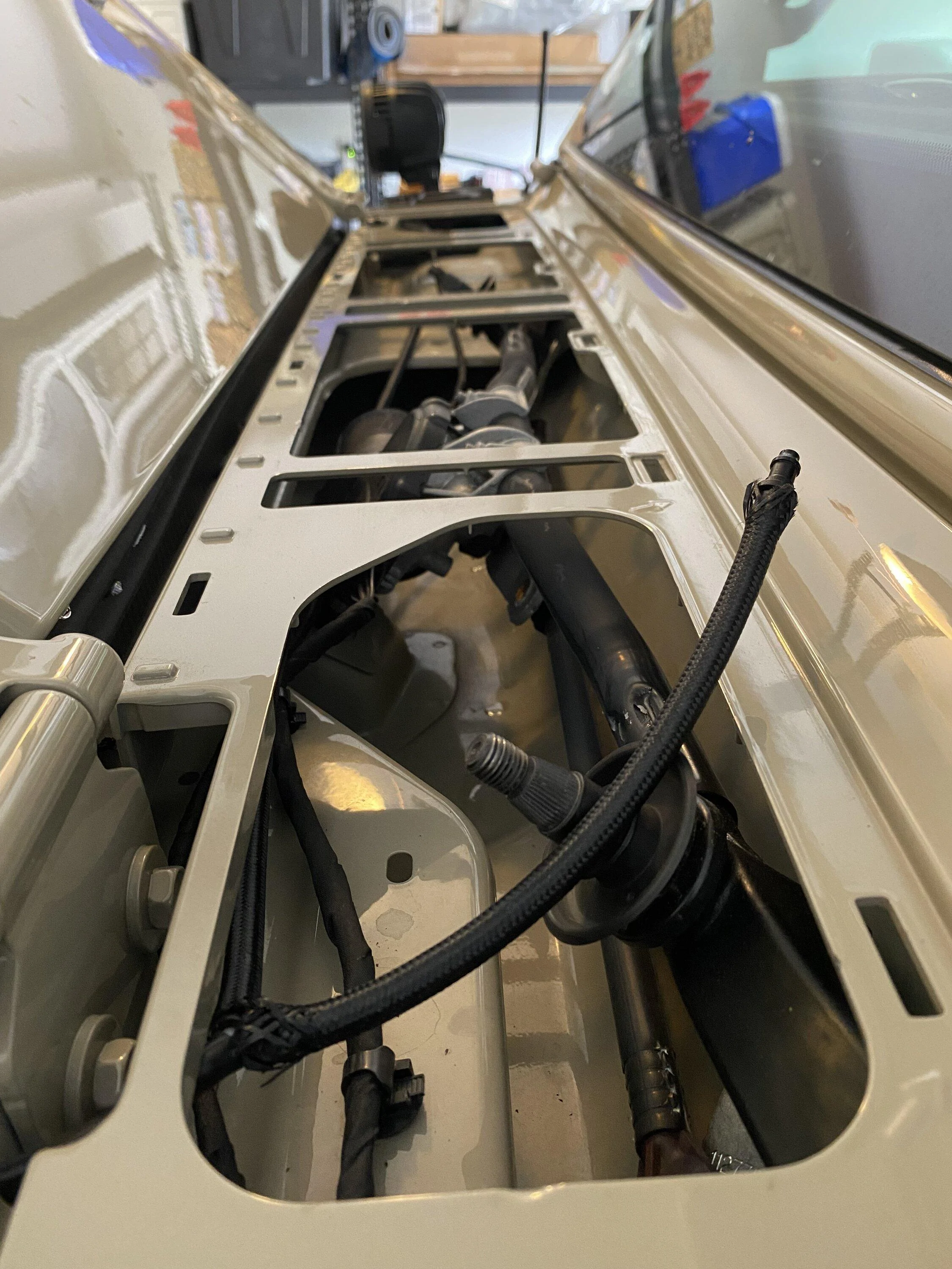 Jeep Gladiator Mopar Performance Windshield Wipers w/ Built-In Washer Jets Released For Jeep Gladiator IMG_1960
