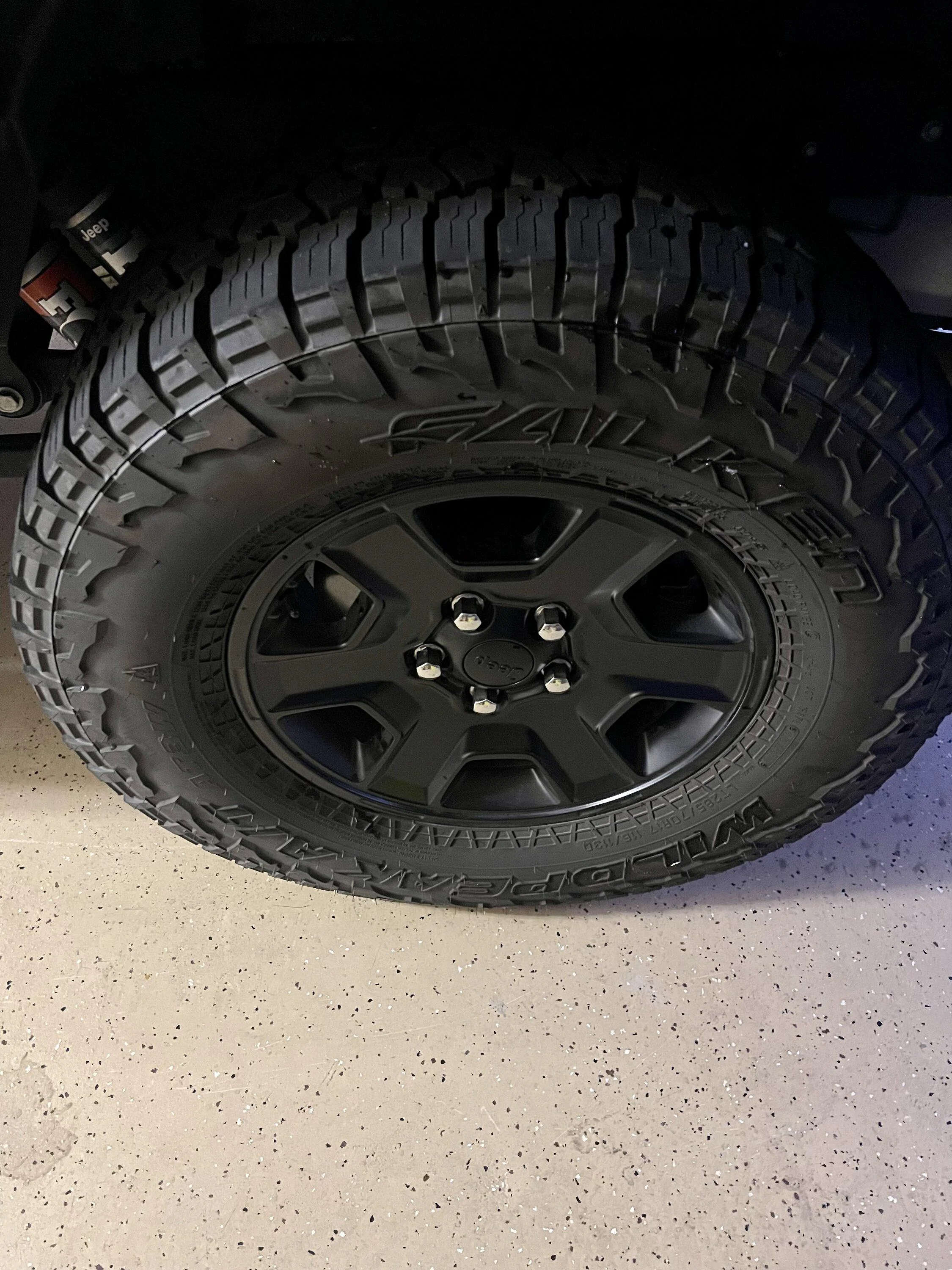 Jeep Gladiator Mojave Takeoffs Wheels & Tires Falken Wildpeak AT LT285/70R17 IMG_2950