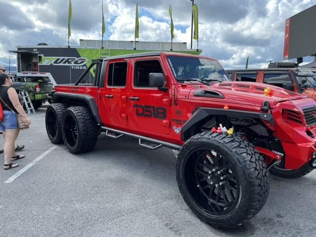 Jeep Gladiator Several interesting Gladiator mod options at Pigeon Forge today E1AA7B4C-C685-44EF-9E13-85A40ECD2A95