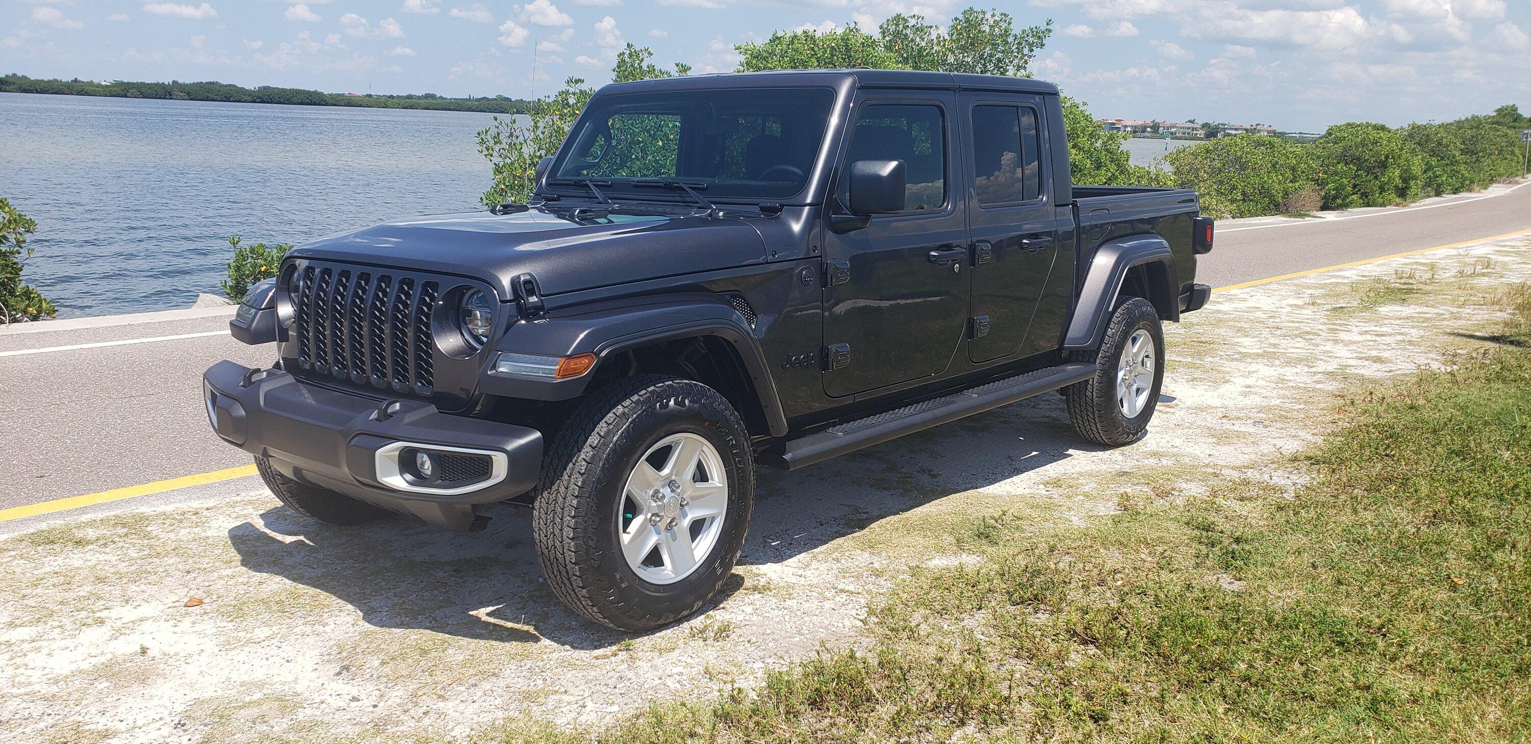 Jeep Gladiator Took Delivery of Your JT? Sign in Here! 20220820_142226