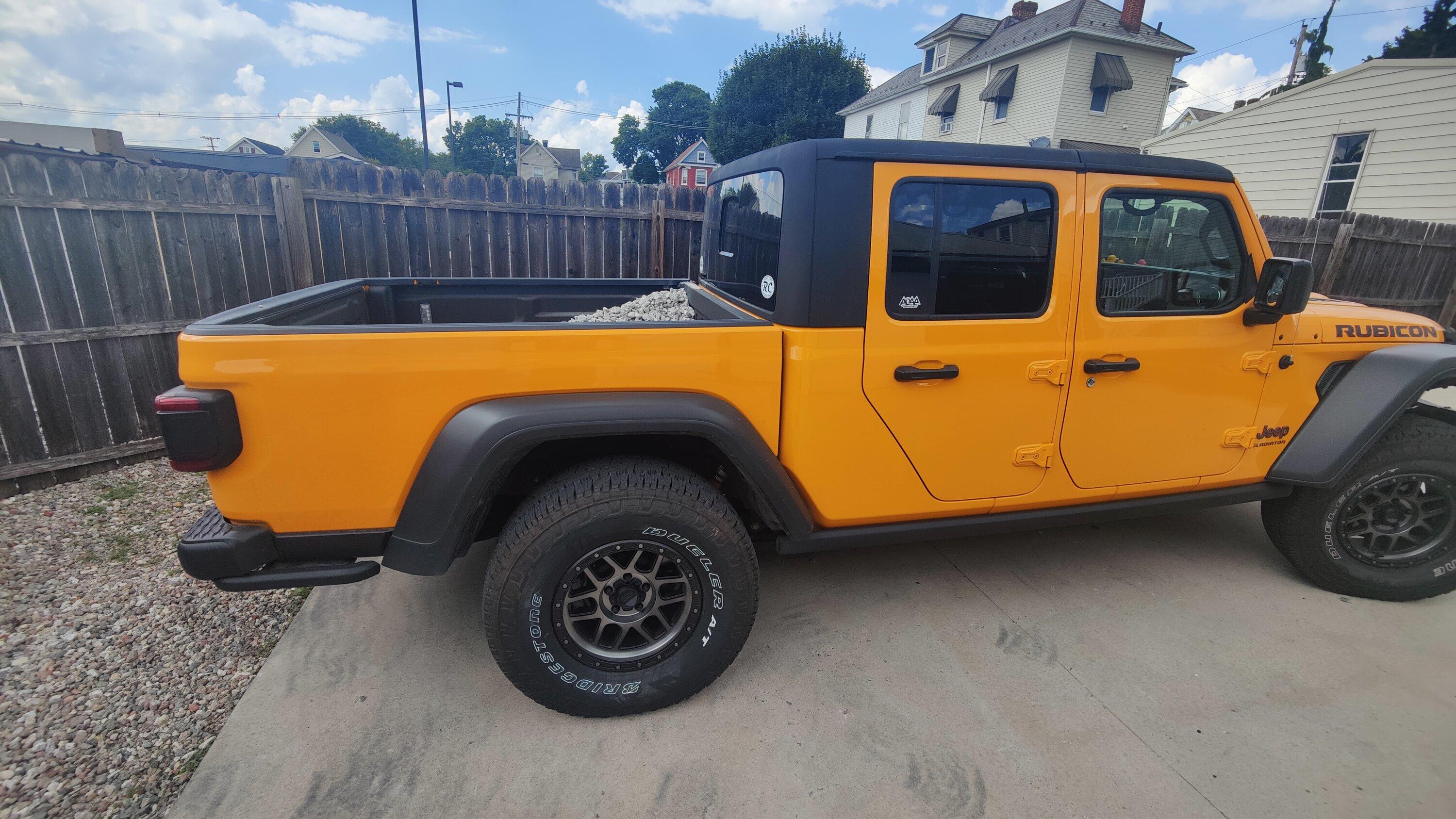 Jeep Gladiator What did you HAUL in your JT today? IMG20220827134545
