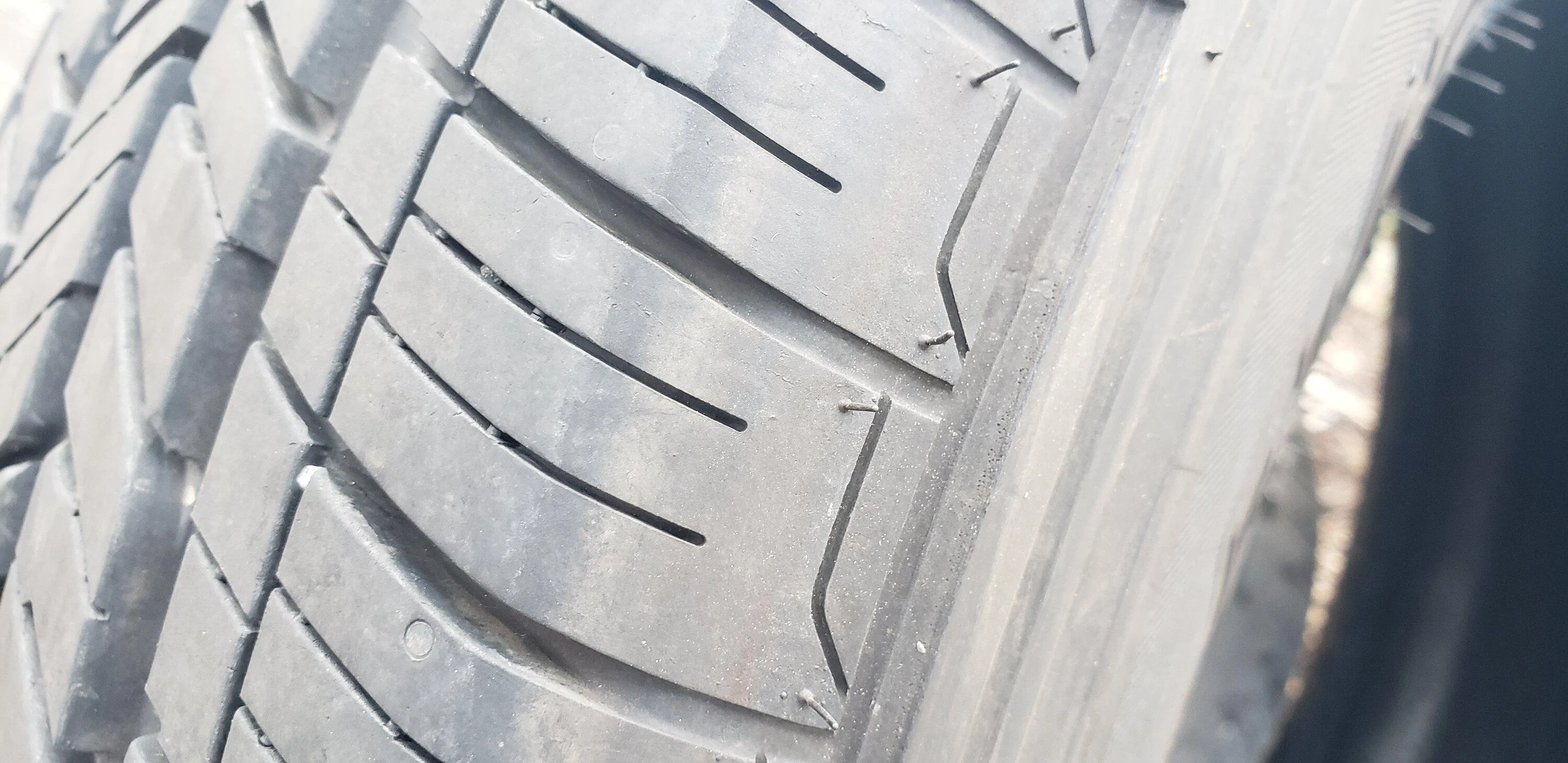Jeep Gladiator Overland tires 20220408_172242