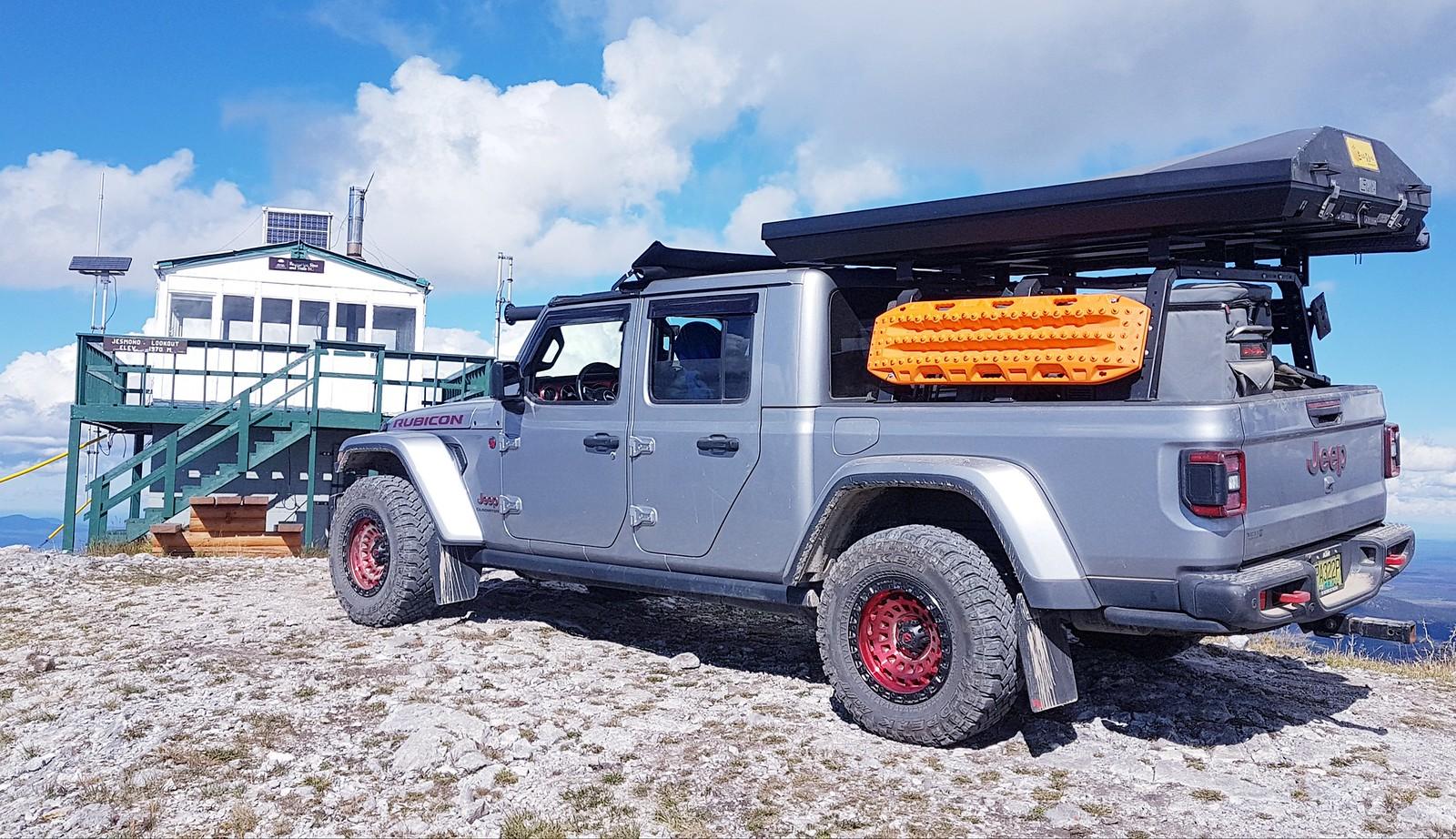 Jeep Gladiator Gladiator Glamour Shots 1661680012692
