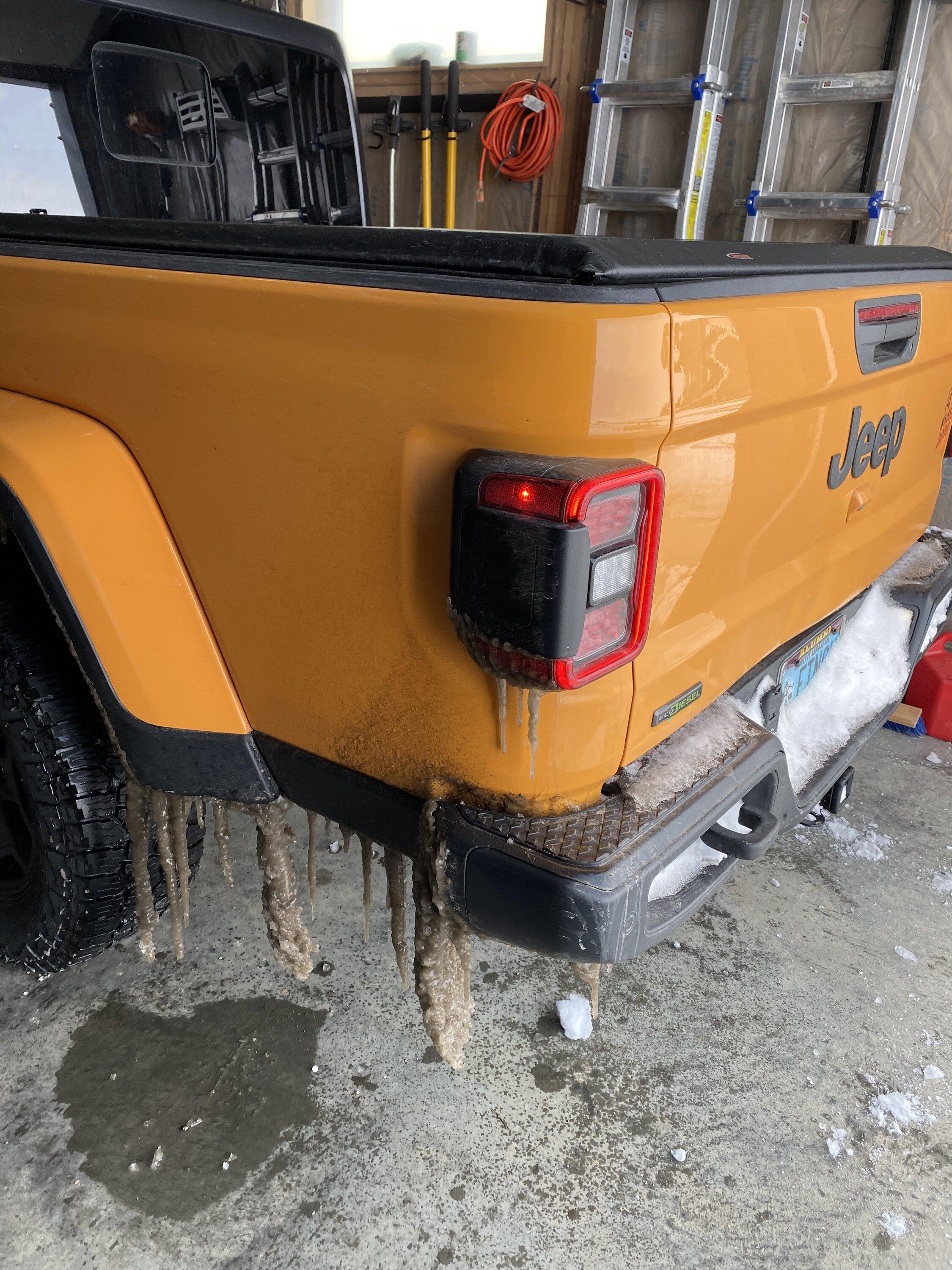 Jeep Gladiator Let's see those winter wheeling shots! ? 436ED846-21E8-447A-8B4E-C89C2A49EE06