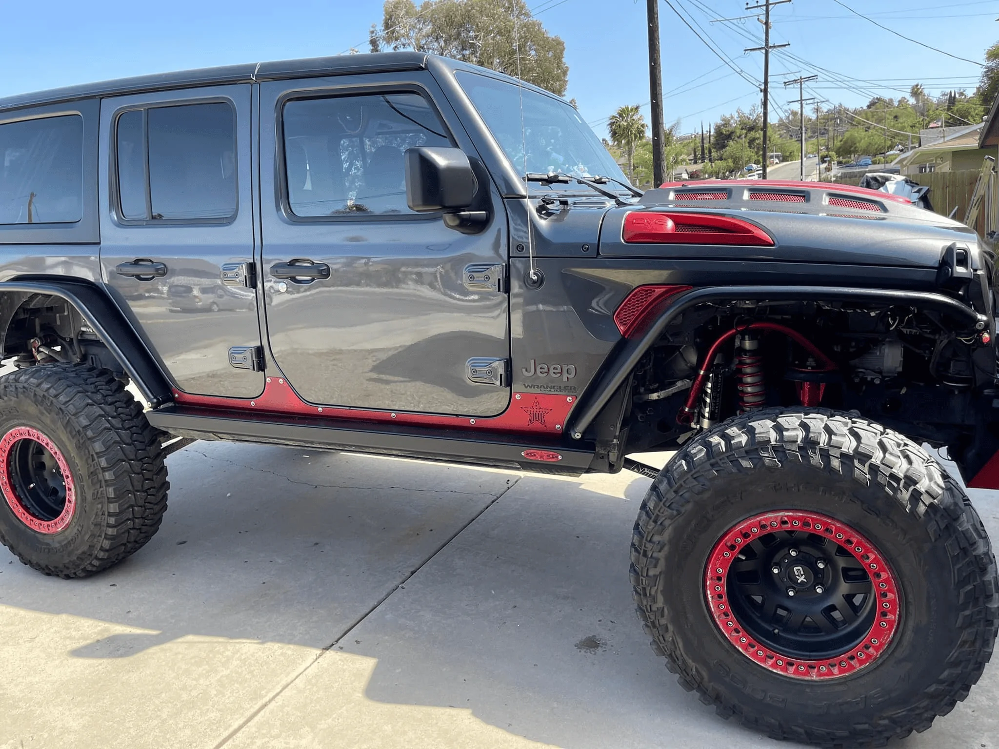 Jeep Gladiator Well built 2018 Jeep JLUR with 28,000 miles OBO 1661733257185