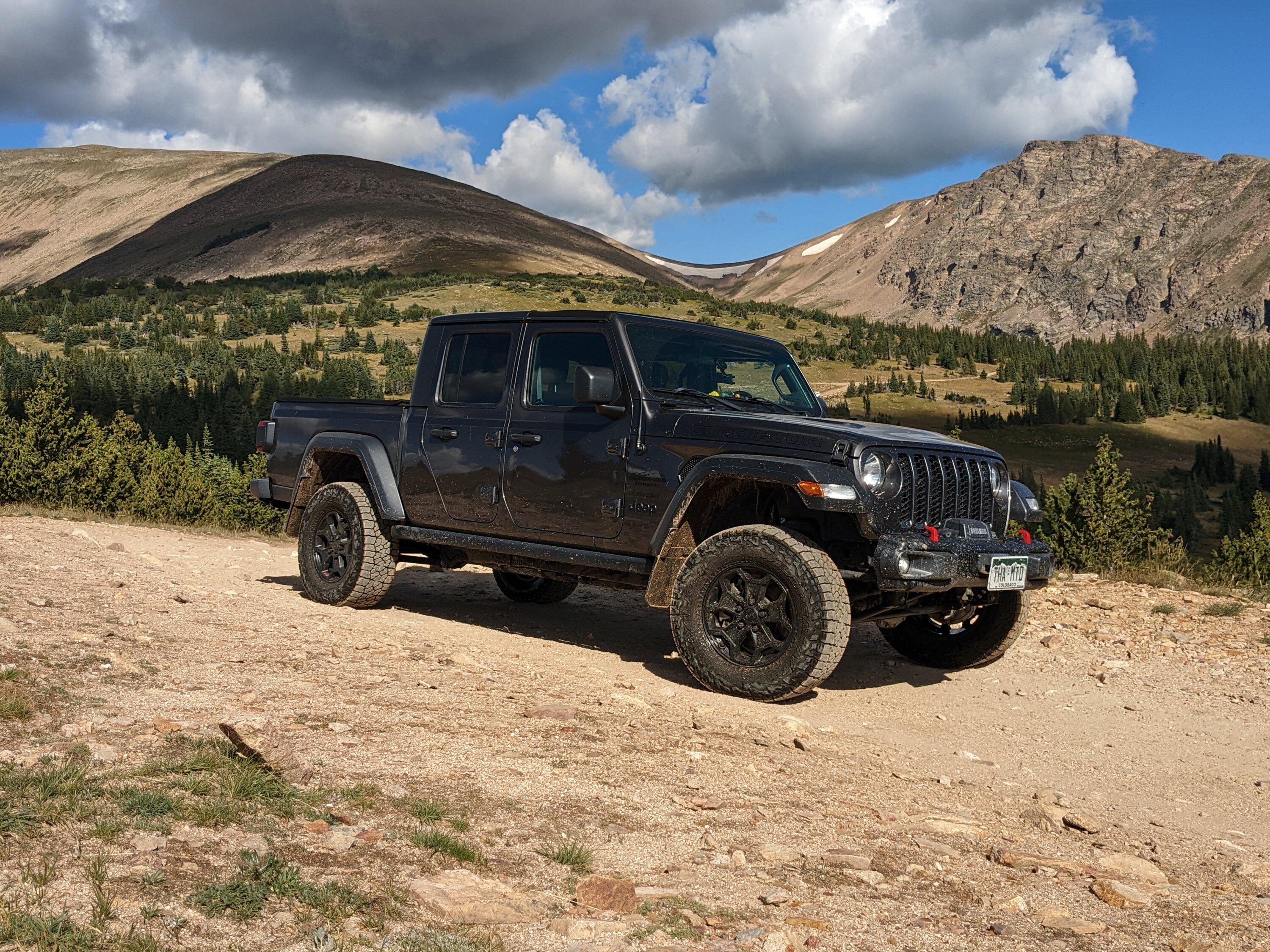 Jeep Gladiator Below Invoice Discussion @ Motor Inn of Spirit Lake PXL_20220828_155739122