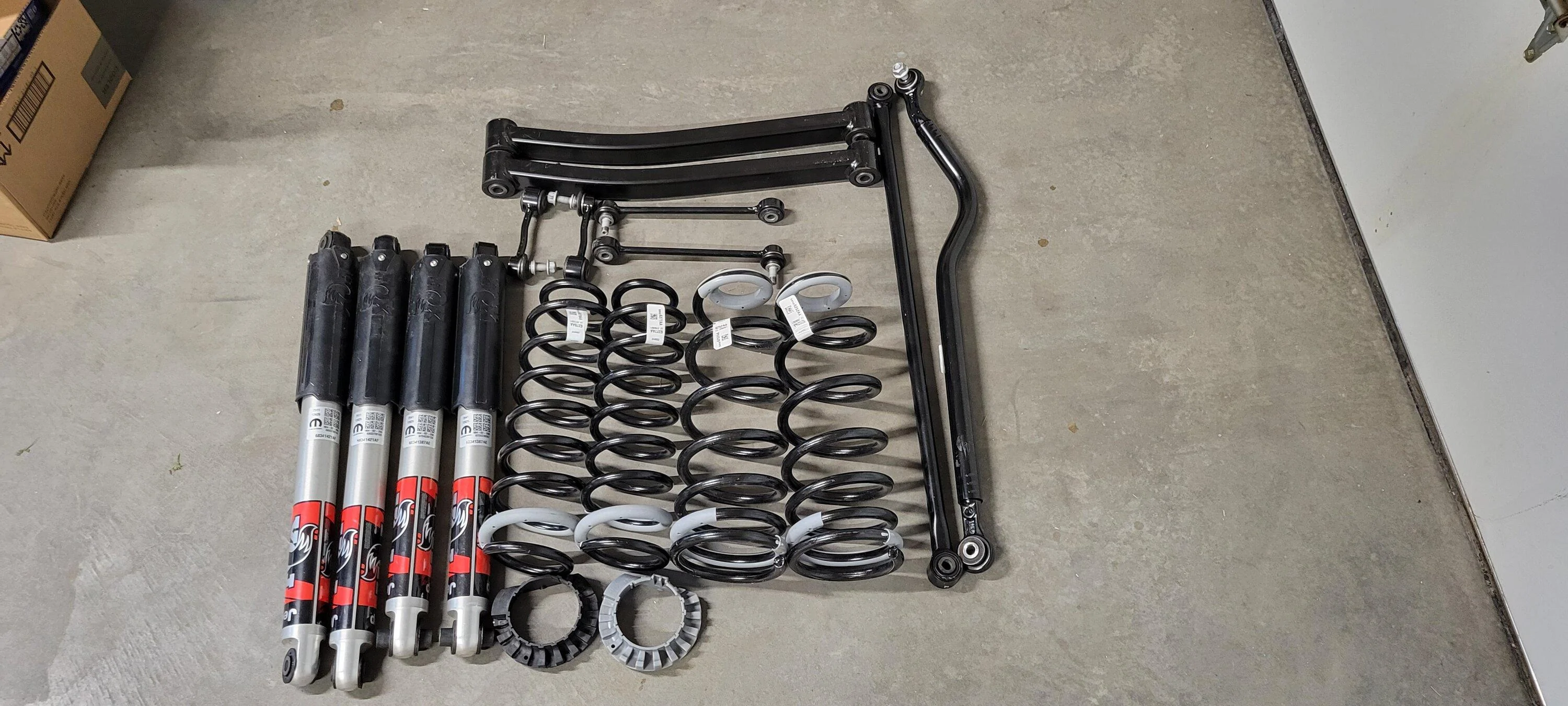Jeep Gladiator JTR 3.0L take off suspension for sale 20220825_184005