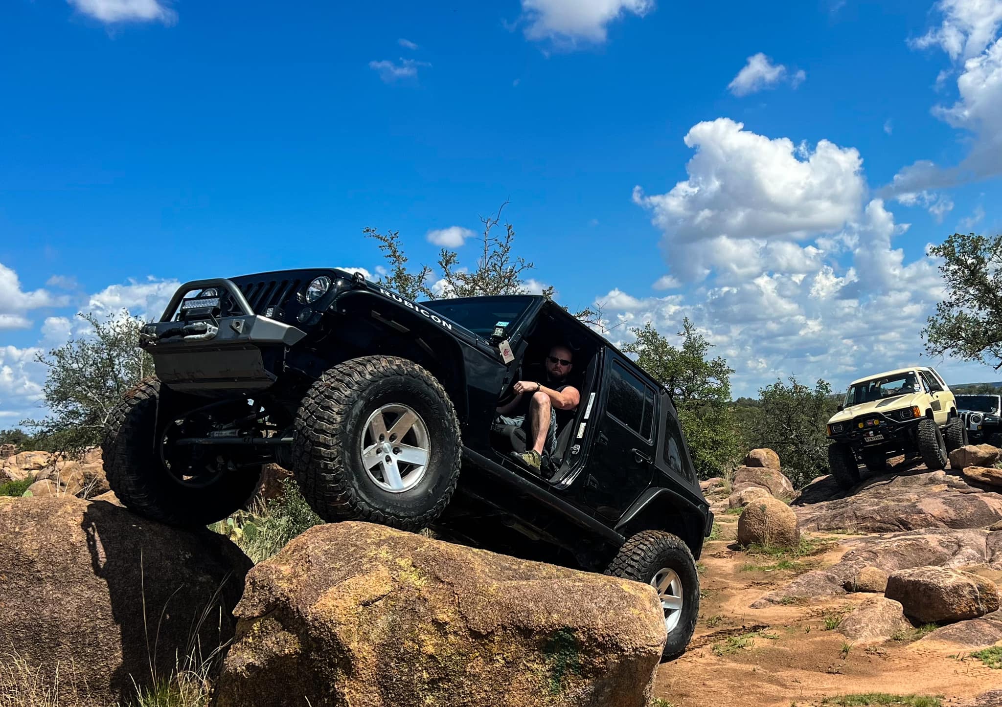 Jeep Gladiator 5.13s or 5.38s with what tire size and why? 302296662_10222669721794769_379185214319106839_n