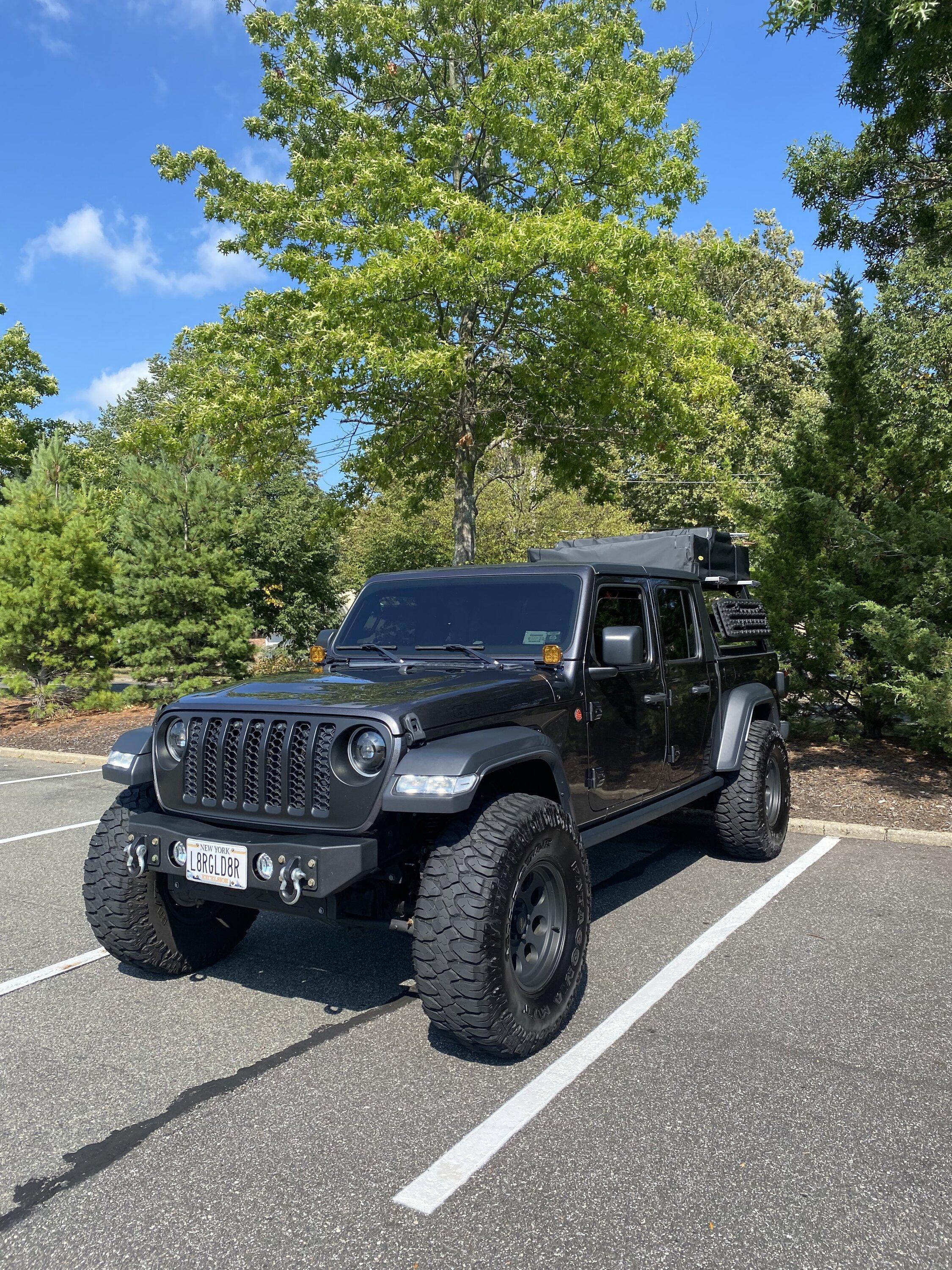 Jeep Gladiator GRANITE CRYSTAL JT Gladiator Club 2FA9F0BF-8237-4774-A6E7-A638359ADA33