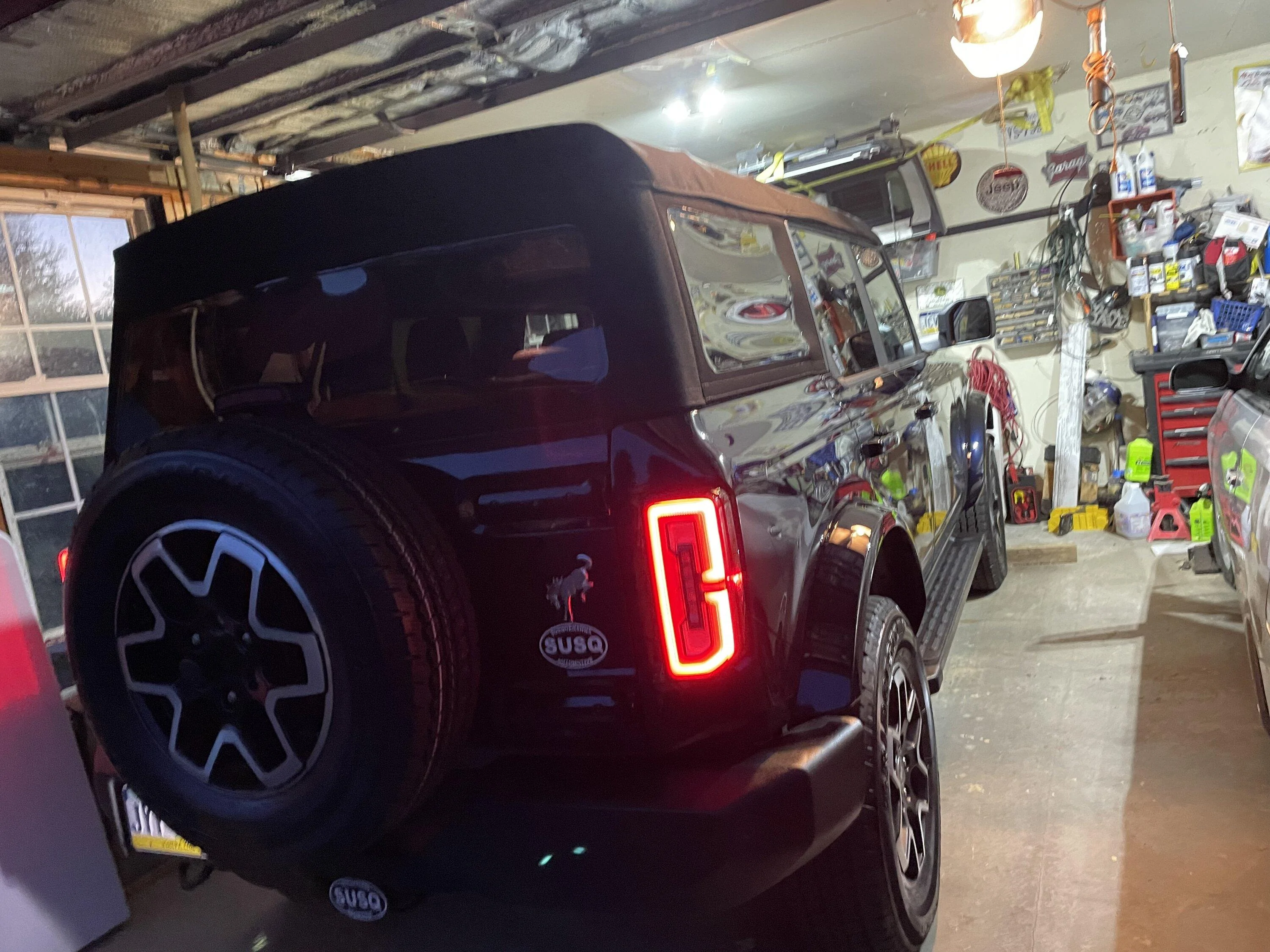 Jeep Gladiator Broncos with doors off? 9168492F-CB5D-427C-863A-1A5269756BF5