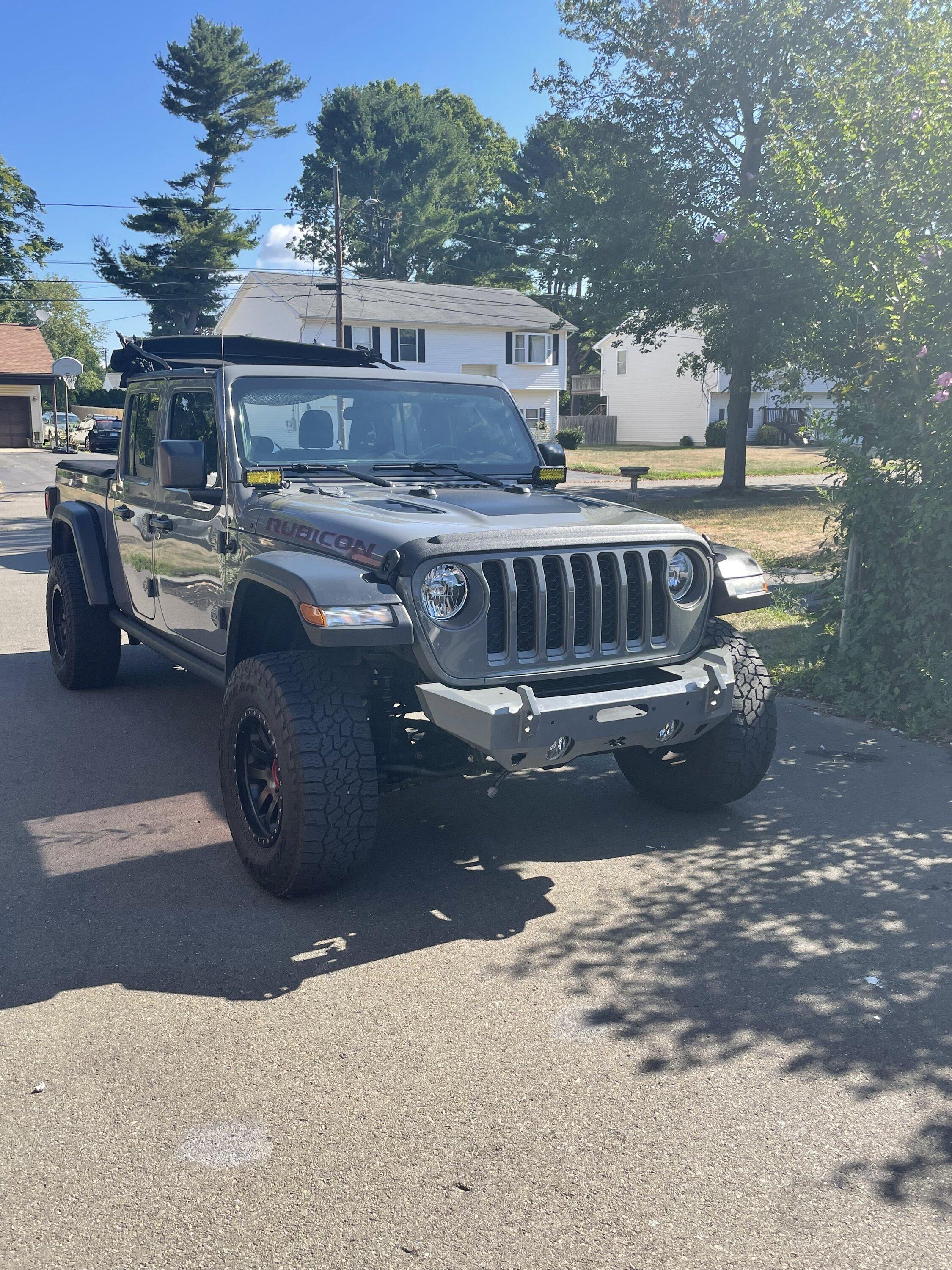 Jeep Gladiator I AM PROUD, StingGray Paint Matched Bumper FC1EAE42-E94D-490B-88C1-C7E05372AC9B