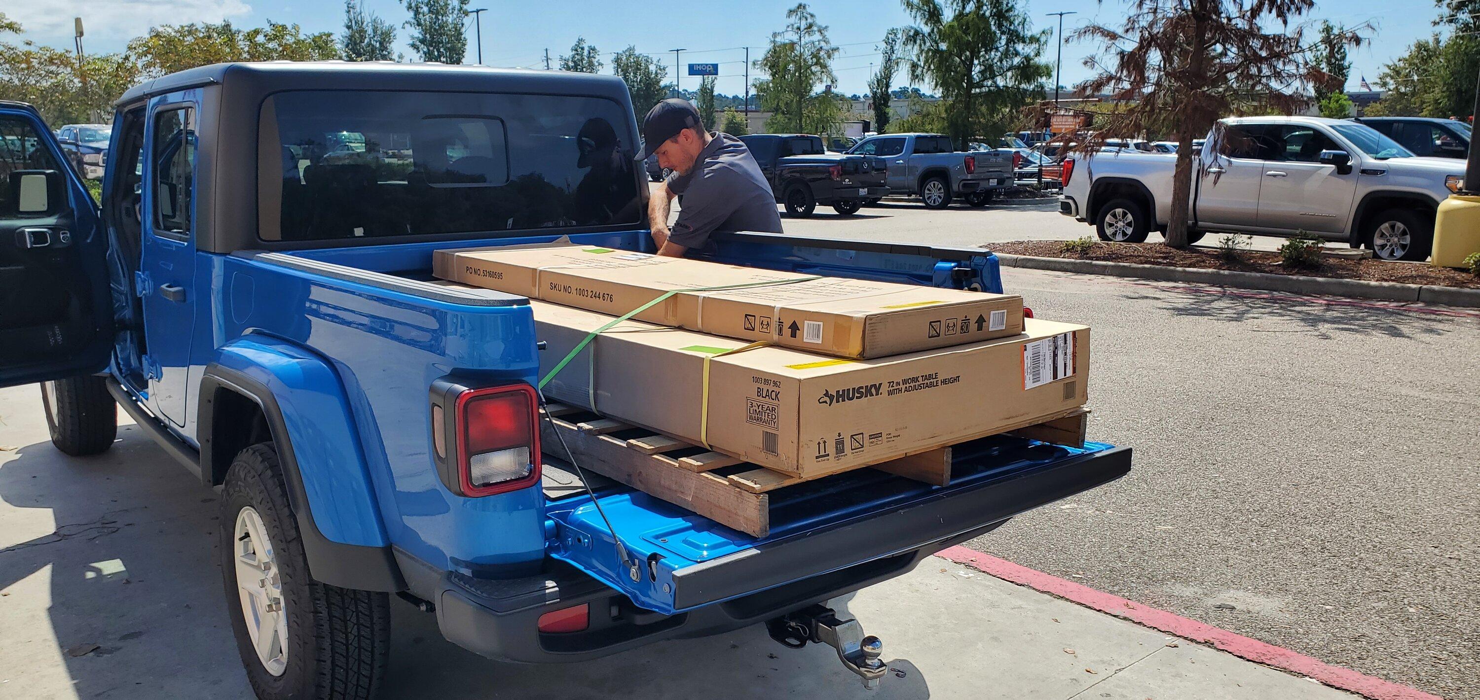 Jeep Gladiator What did you HAUL in your JT today? 20220831_111030