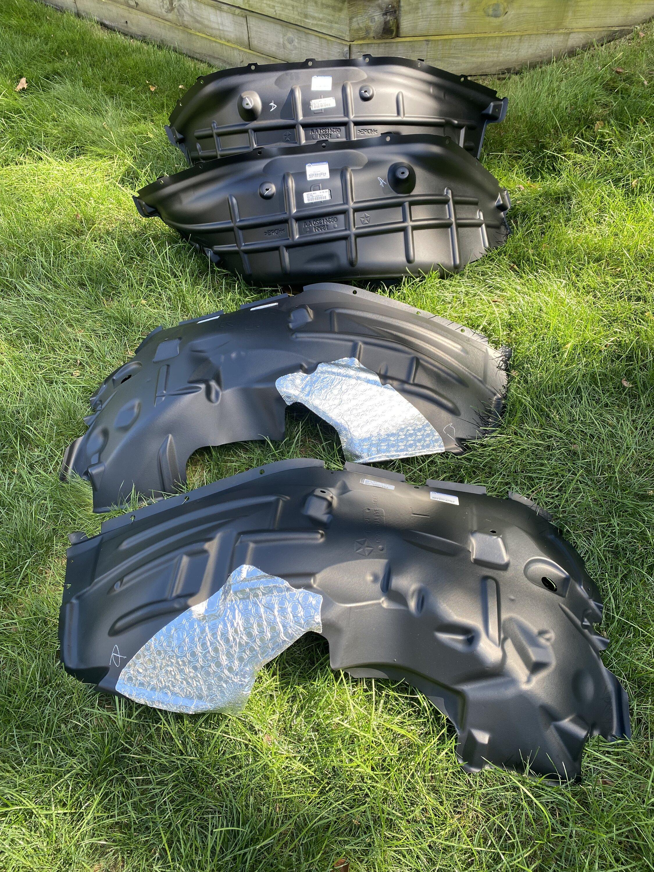 Jeep Gladiator F/S: Rubicon OEM Fender liners 31D2EF30-58FD-492F-A572-3D76AA984348
