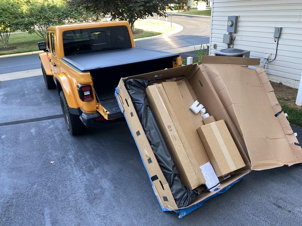 Jeep Gladiator Twill soft top with tinted window 52323153778_6946aa25cc_b