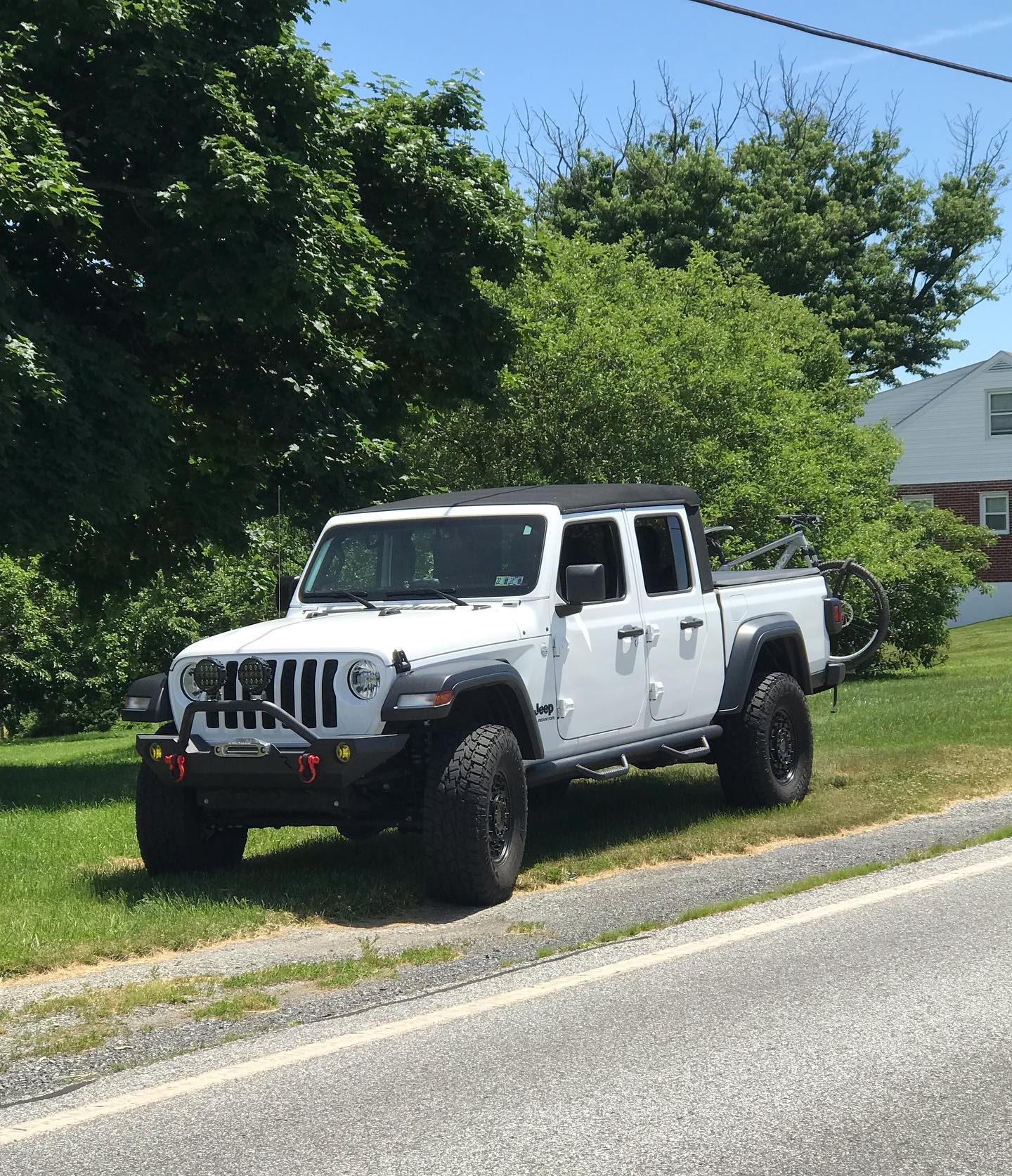 Jeep Gladiator BRIGHT WHITE Gladiator JT Club jeep jee