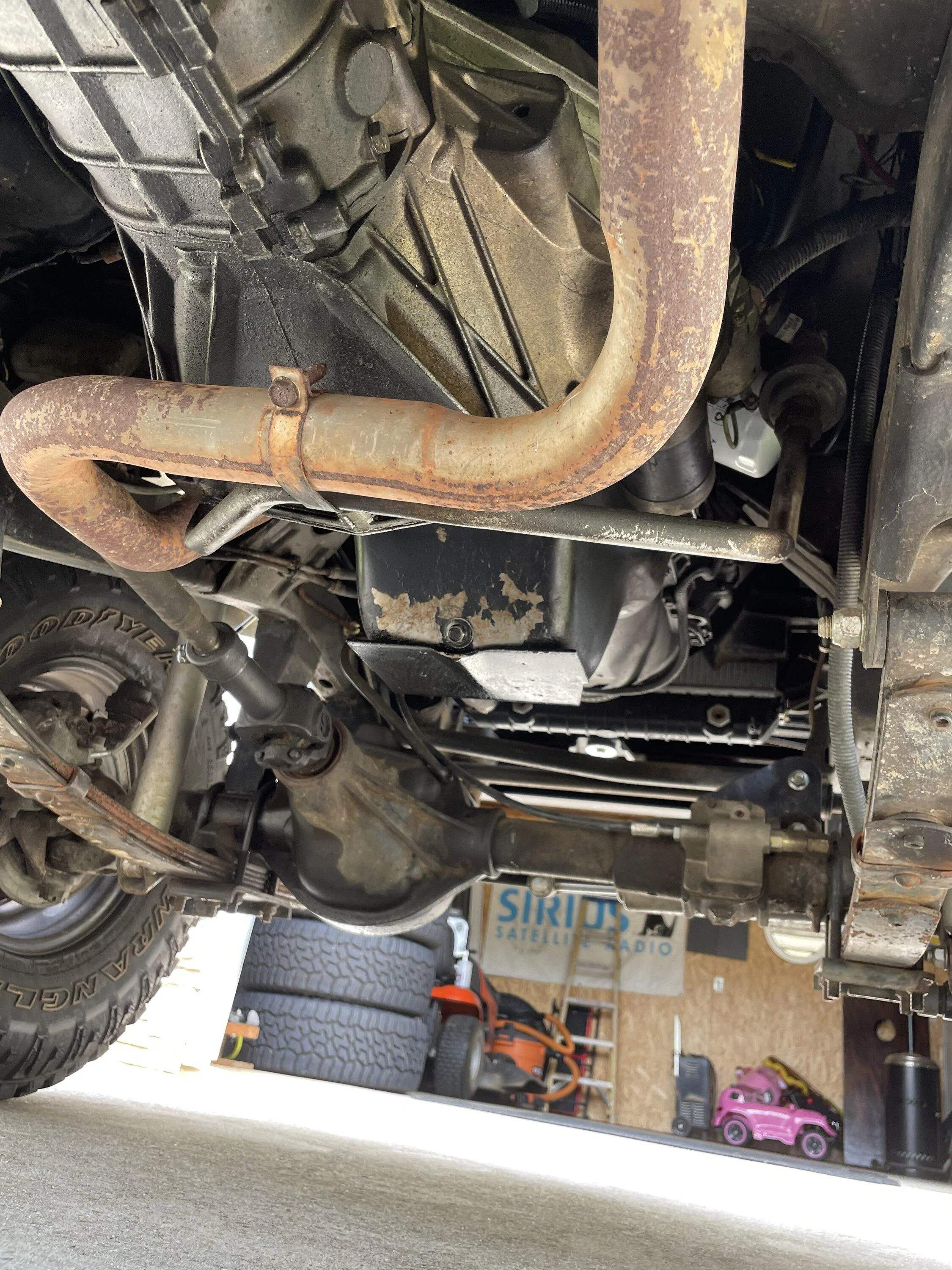 Jeep Gladiator 1989 Jeep Wrangler Sahara 7097F0D2-15F5-46D5-A08C-8192F9F3AD92