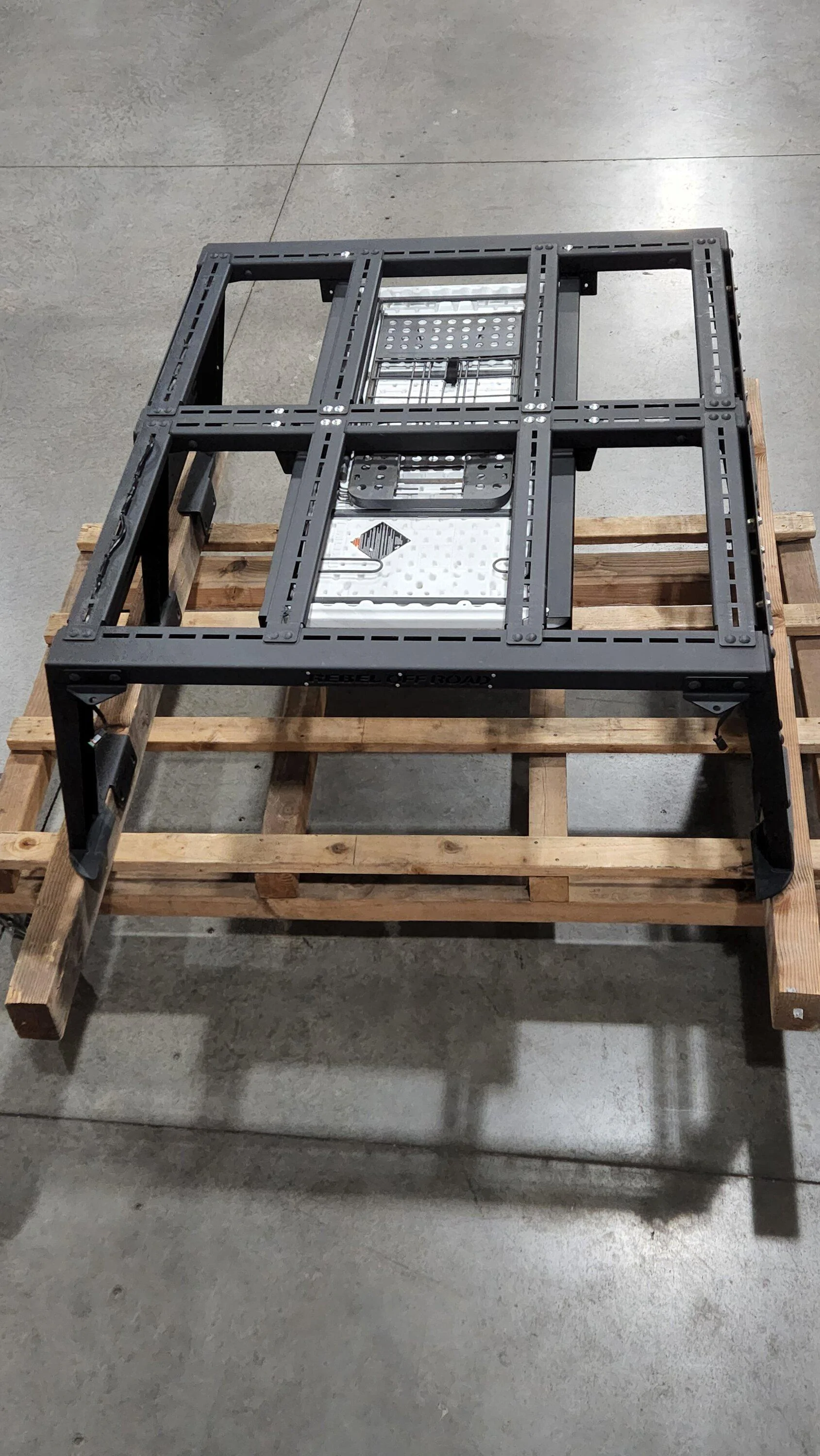 Jeep Gladiator Rebel Off Road XPLOR Full Height Bed Rack w/ Literider Cover - $1500 (50% off MSRP) 20220831_194443