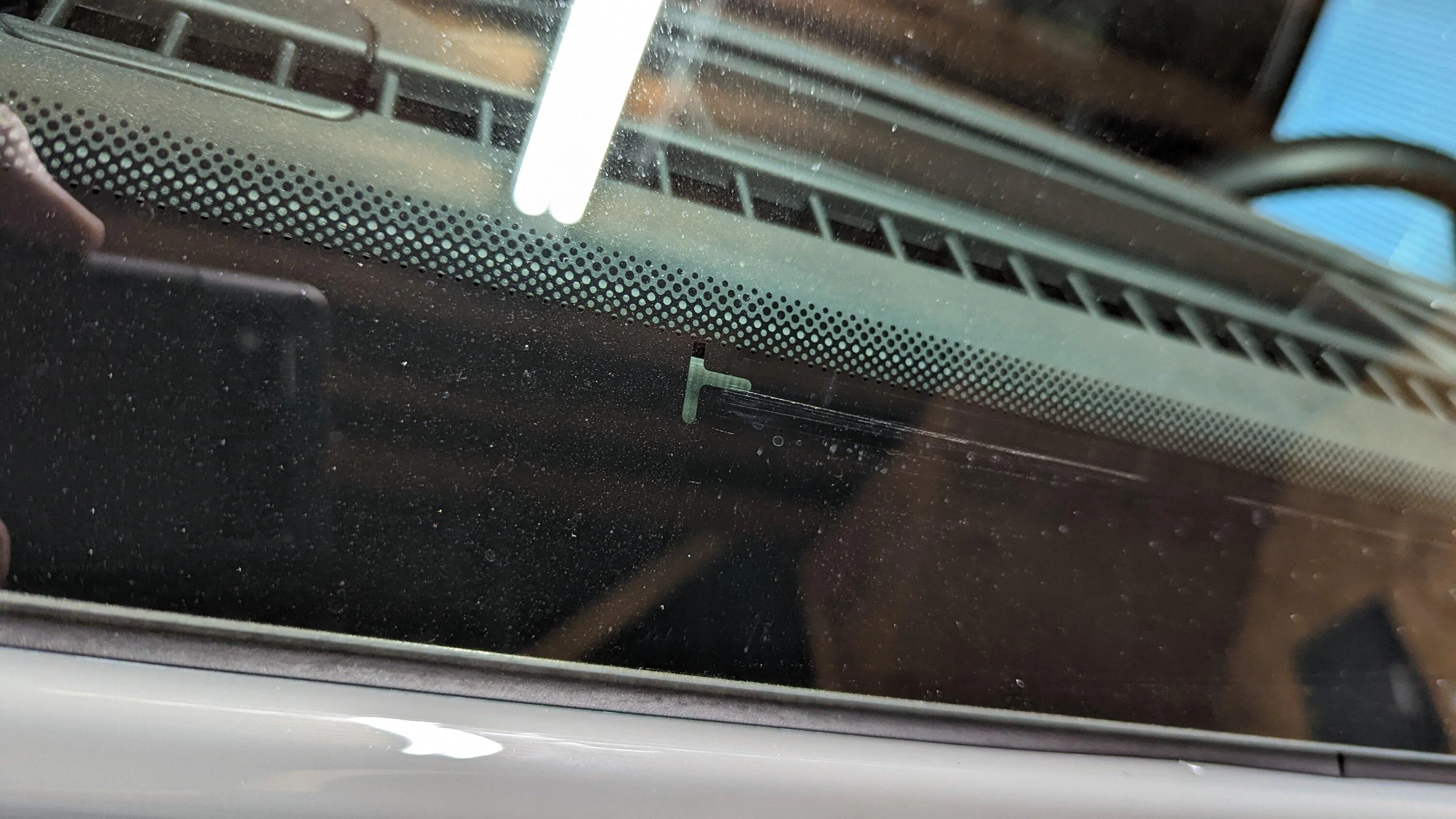 Jeep Gladiator Mopar Performance Windshield Wipers w/ Built-In Washer Jets Released For Jeep Gladiator PXL_20220901_133802580