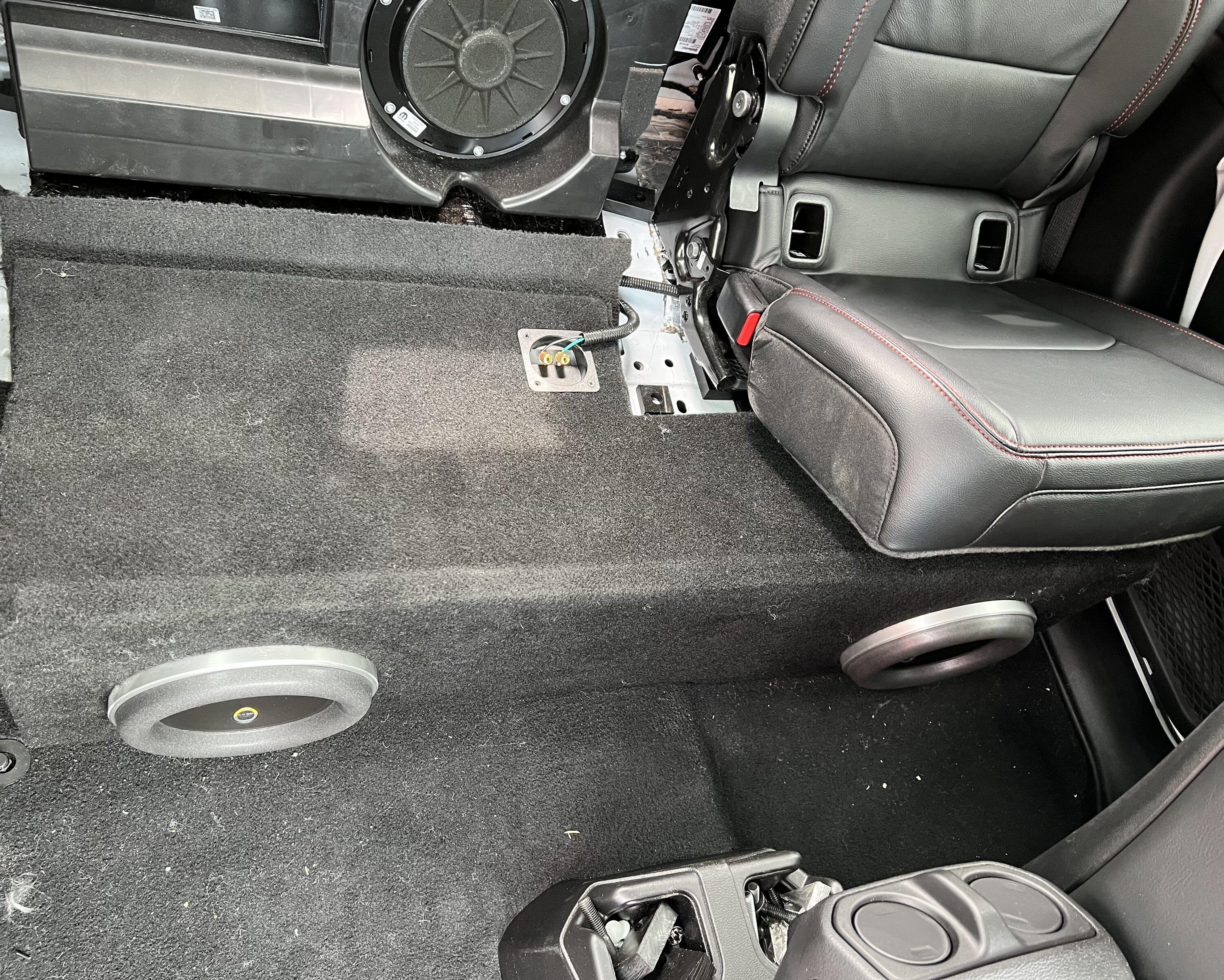 Jeep Gladiator Subwoofer box build complete 93F8C413-C7A4-4356-9A93-76CDBF803B69