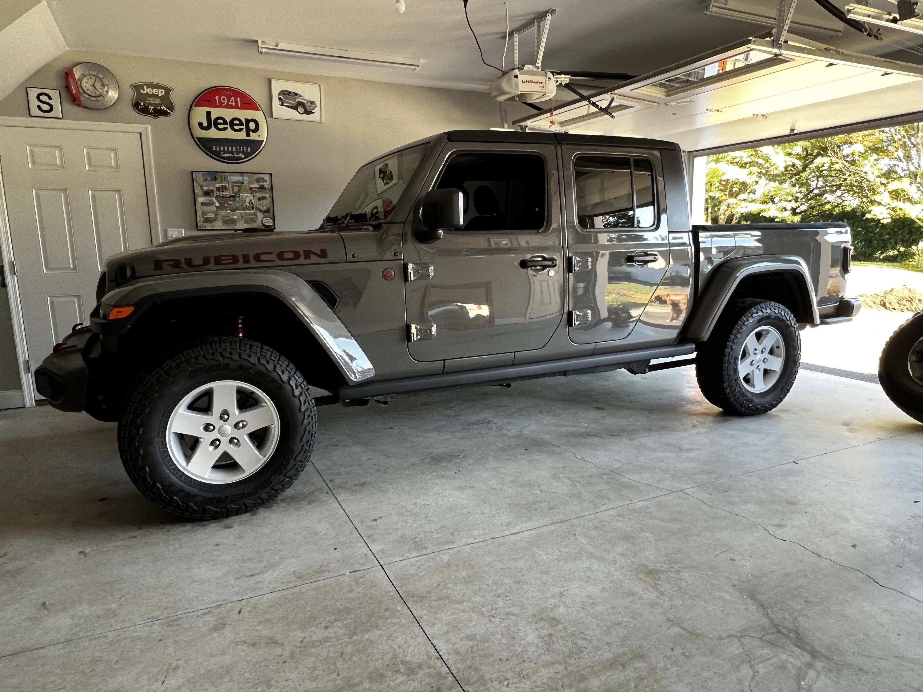 Jeep Gladiator JK wheels on a JT? B709409B-89B8-498A-99B7-62AE58FEDEE1